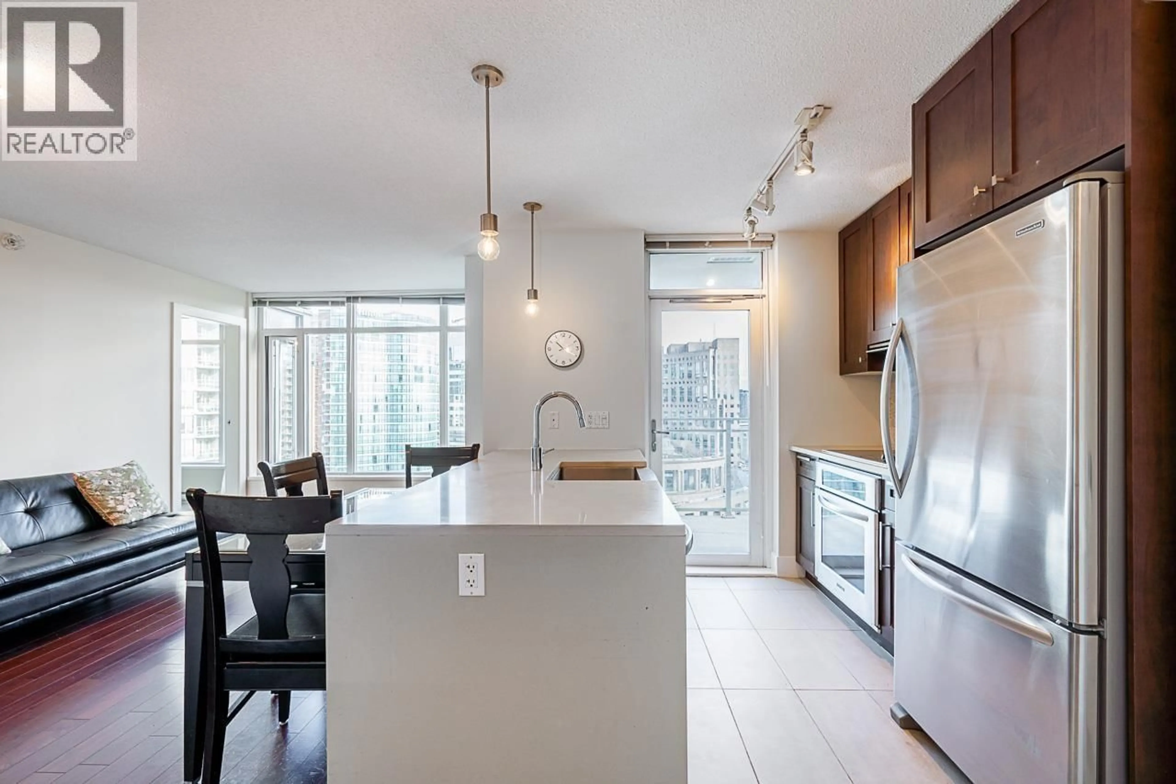 Open concept kitchen, unknown for 2504 - 888 HOMER STREET, Vancouver British Columbia V6B0H7