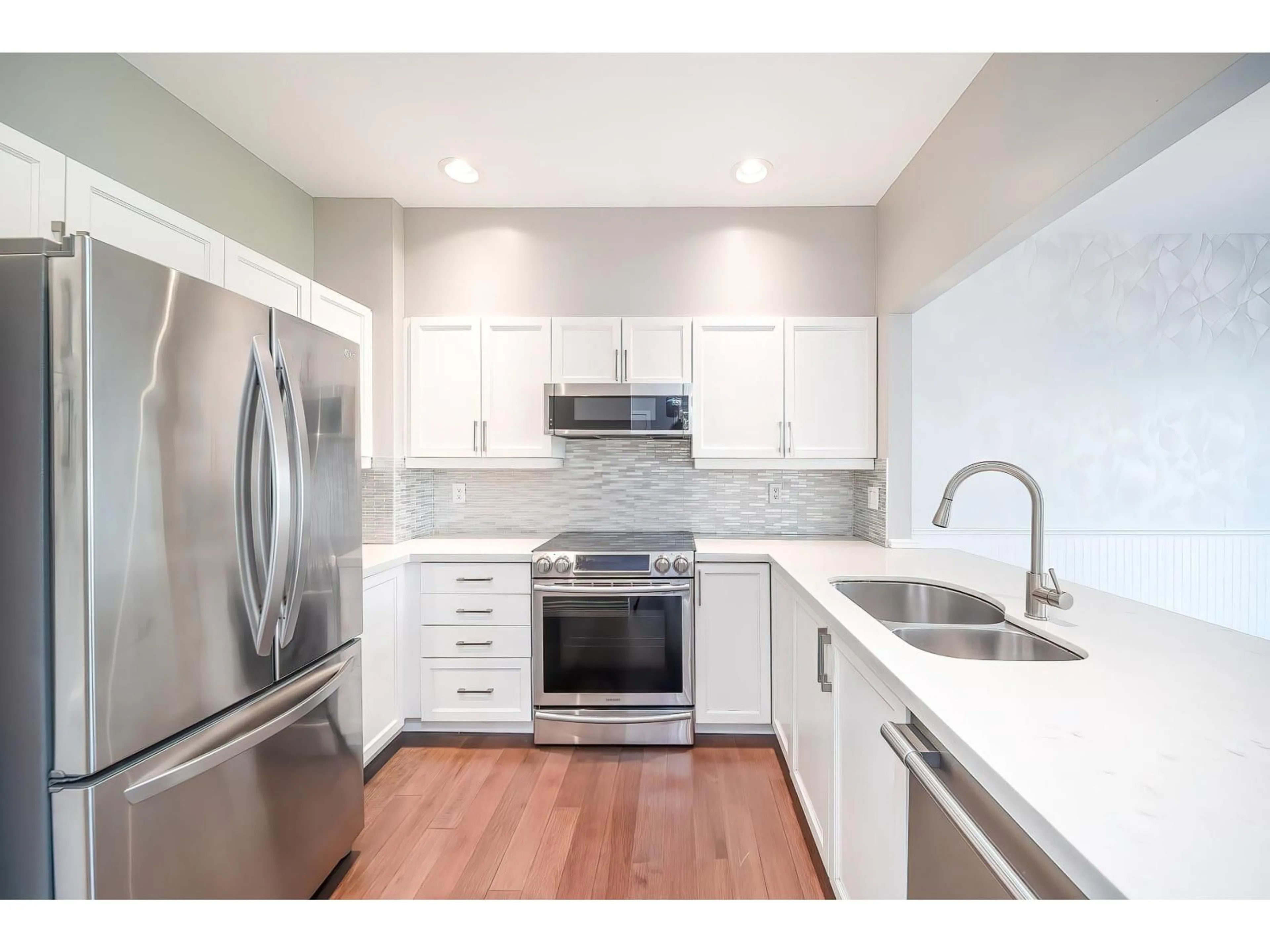 Open concept kitchen, unknown for 24 - 8568 209 STREET, Langley British Columbia V1M4C4