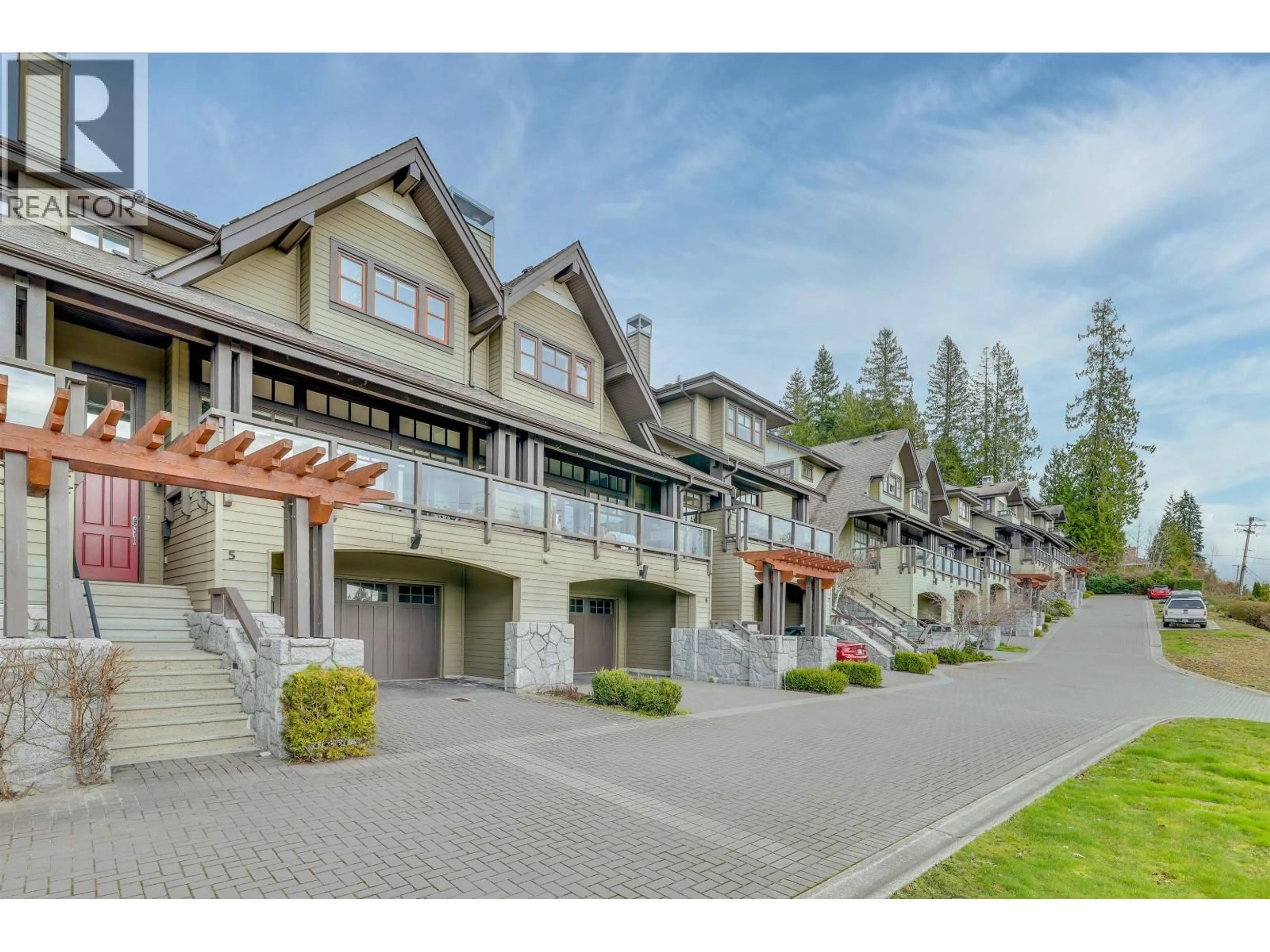 A pic from outside/outdoor area/front of a property/back of a property/a pic from drone, mountain view for 5 - 2555 SKILIFT ROAD, West Vancouver British Columbia V7S3K1