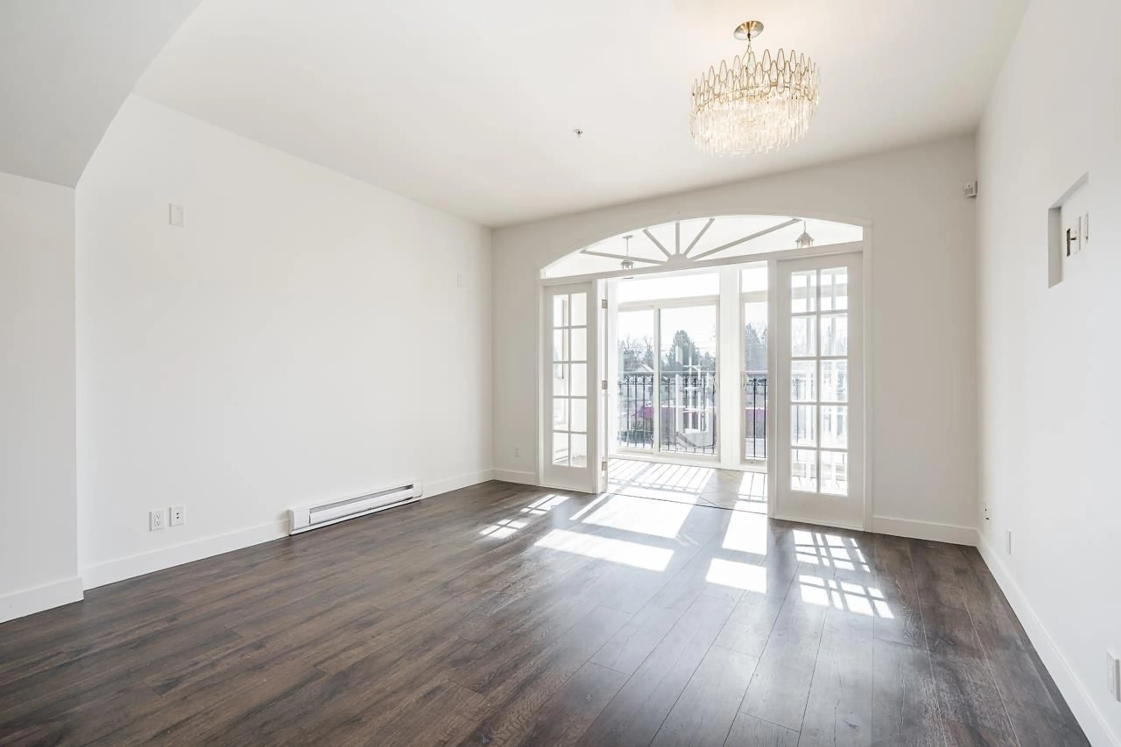 Unknown for 211 - 33485 SOUTH FRASER WAY, Abbotsford British Columbia V2S8P9