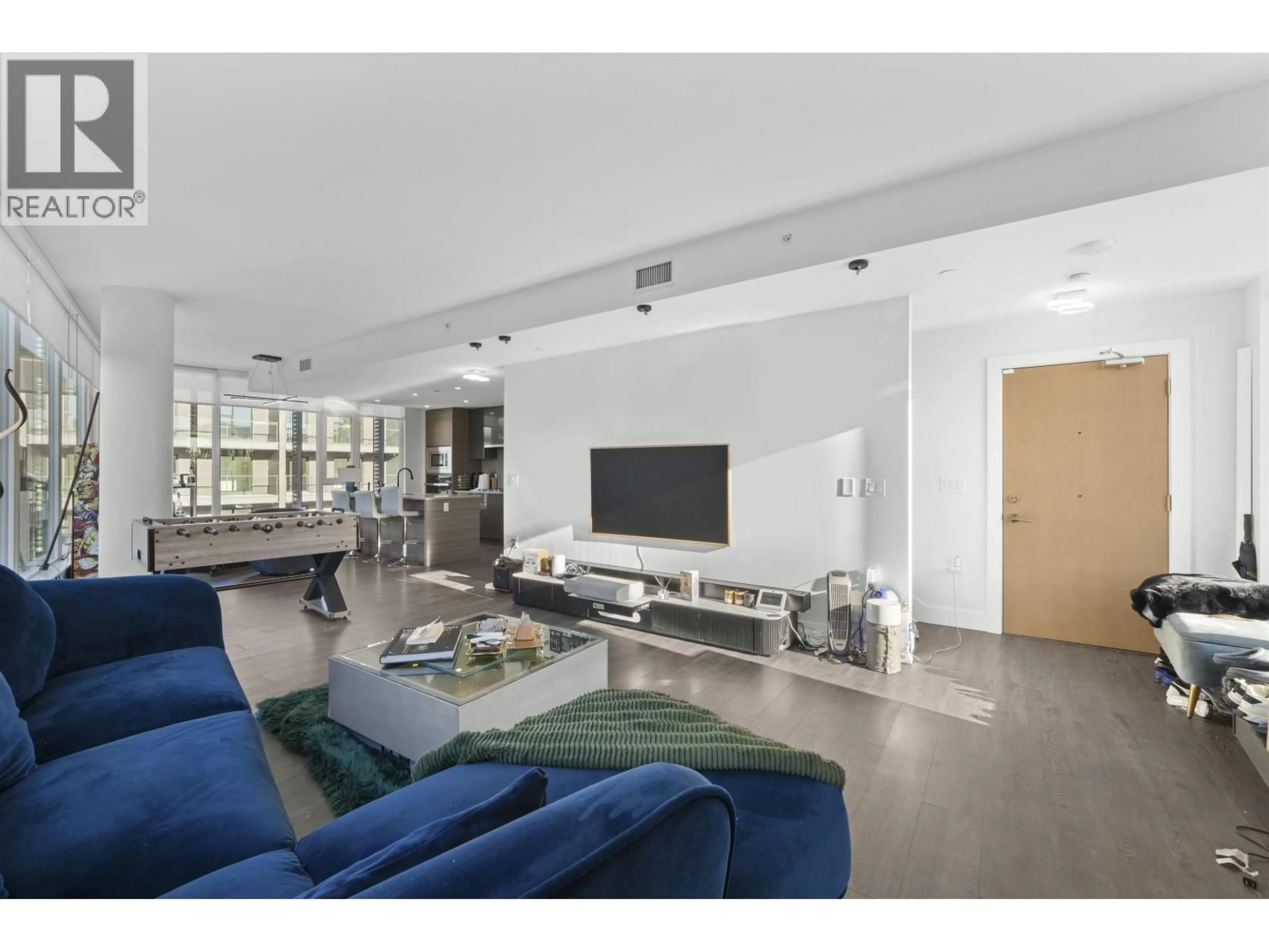 Living room with furniture, unknown for 609 - 3438 SAWMILL CRESCENT, Vancouver British Columbia V5S0E3