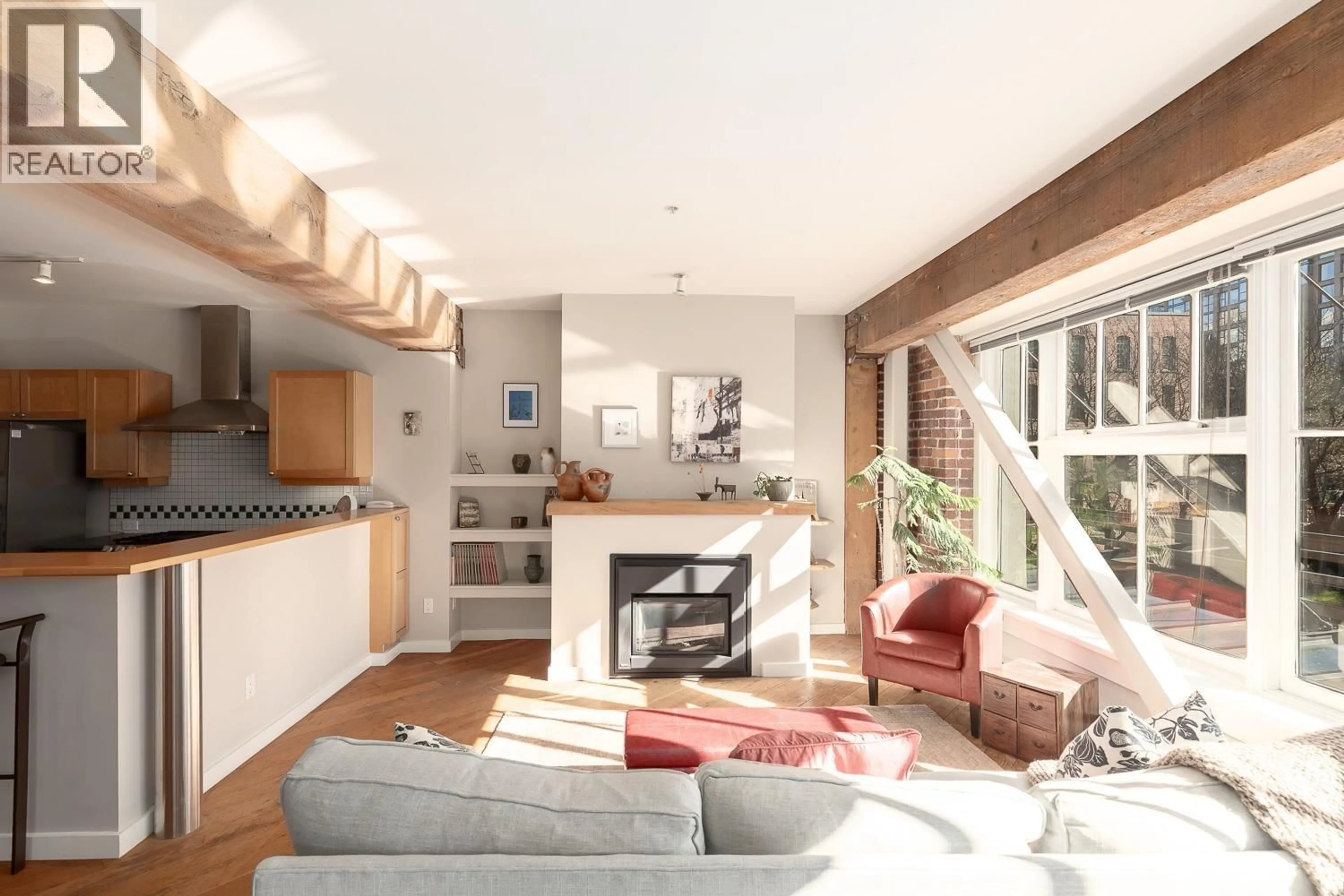 Living room with furniture, unknown for 207 - 1178 HAMILTON STREET, Vancouver British Columbia V6B2S2