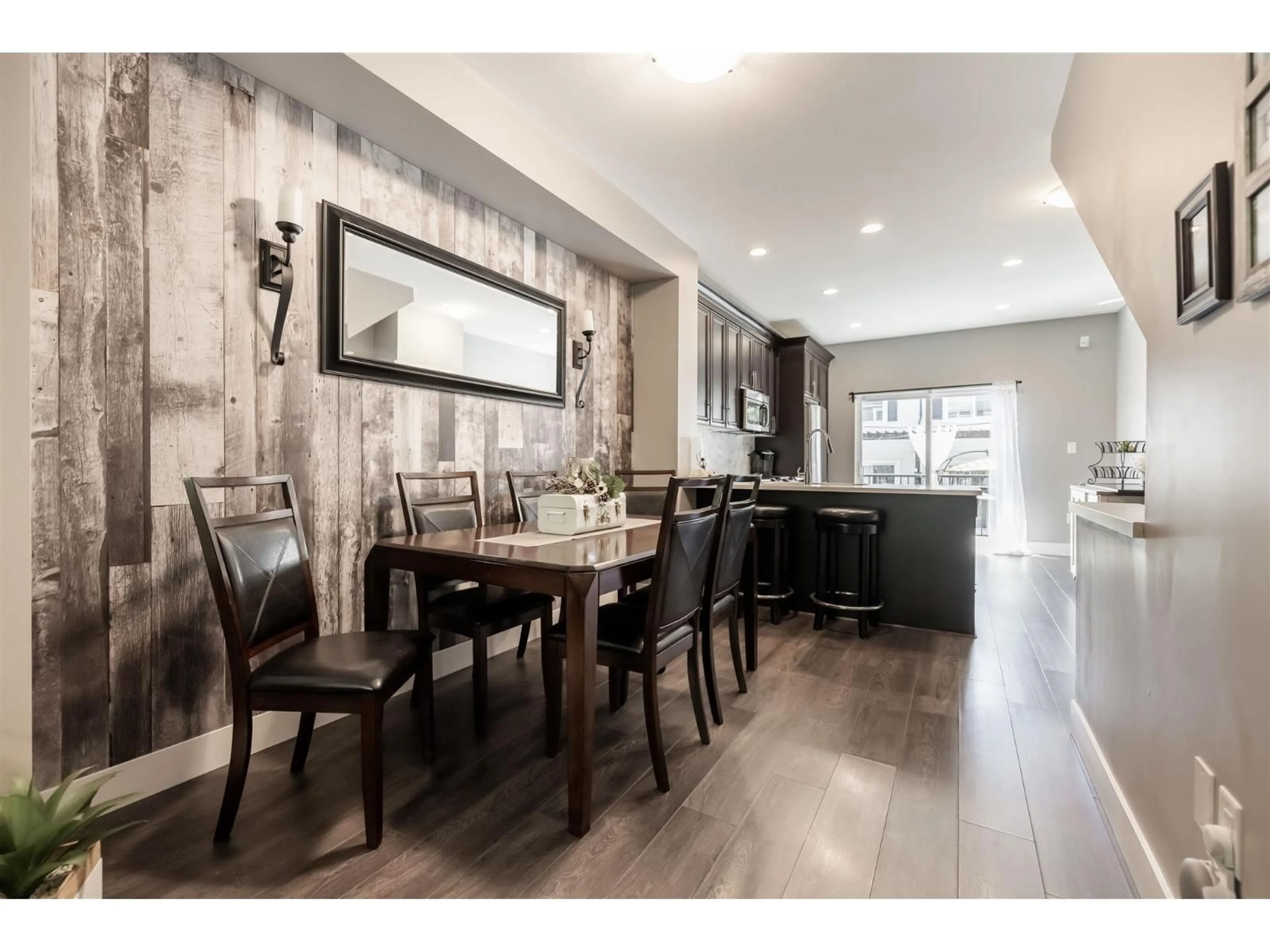 Dining room, unknown for 10 - 19180 65 AVENUE, Surrey British Columbia V4N6M5