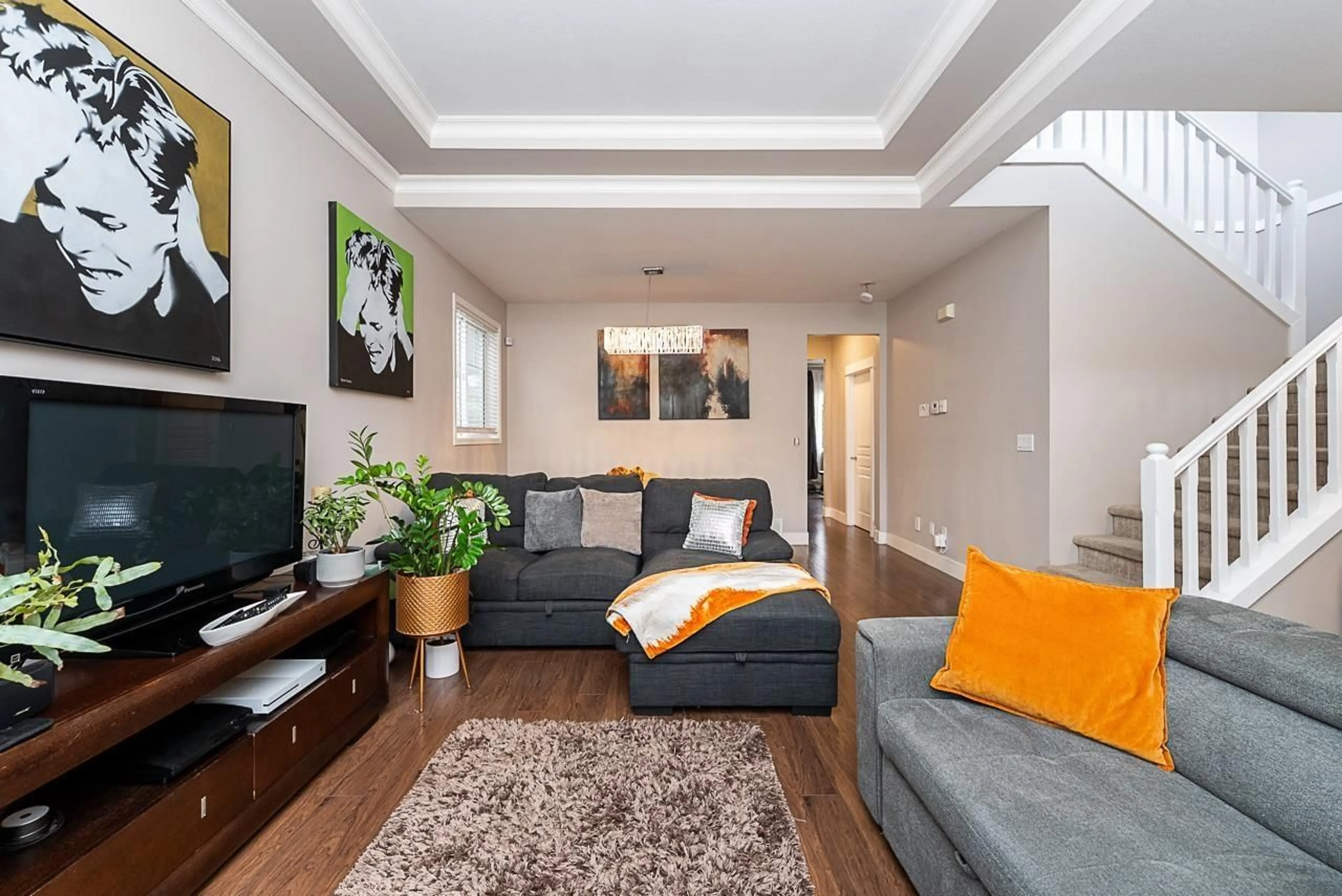 Living room with furniture, unknown for 4 - 6177 169 STREET, Surrey British Columbia V3S9E8