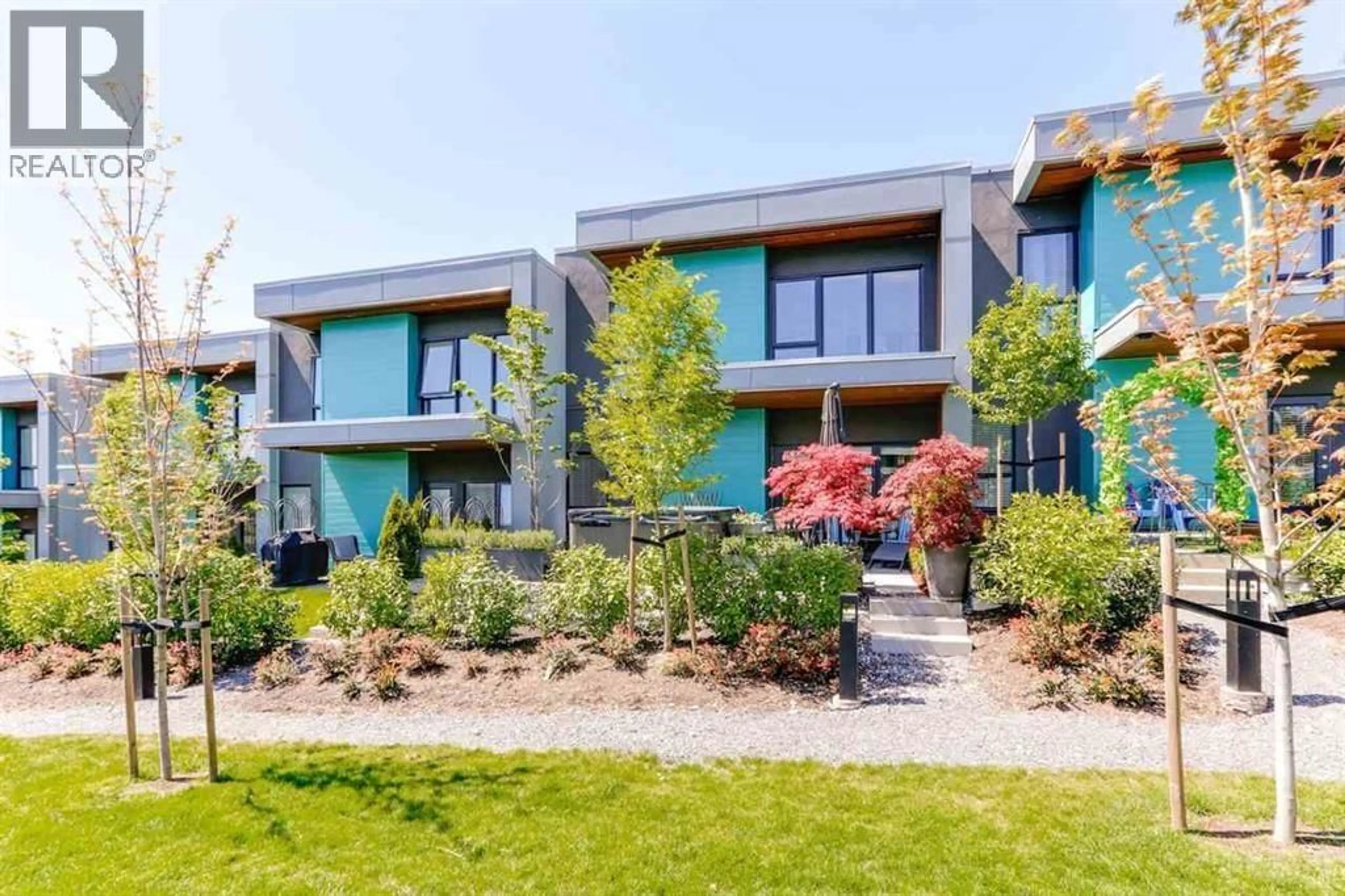 Home with brick exterior material, street for 32 - 3595 SALAL DRIVE, North Vancouver British Columbia V7G0A7