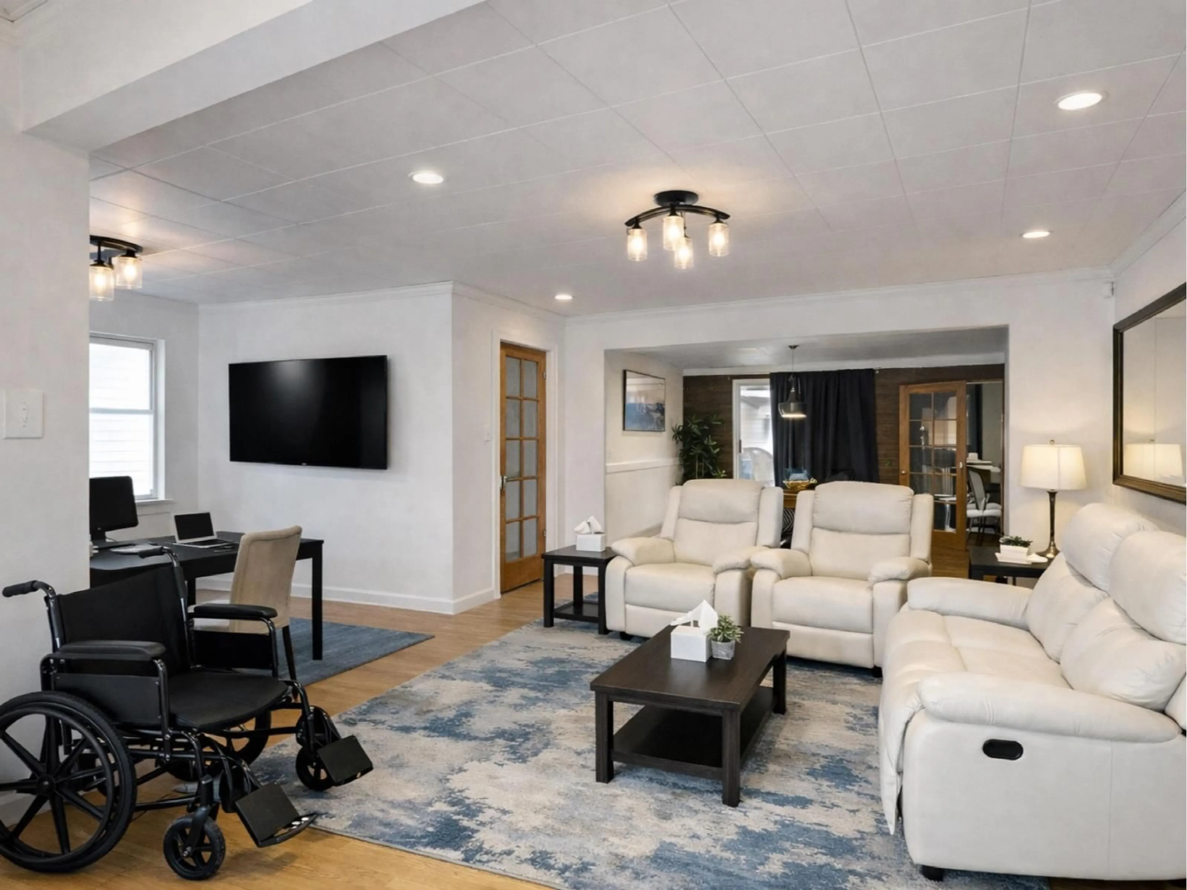 Living room with furniture, unknown for 1504 160 STREET, Surrey British Columbia V4A4W9