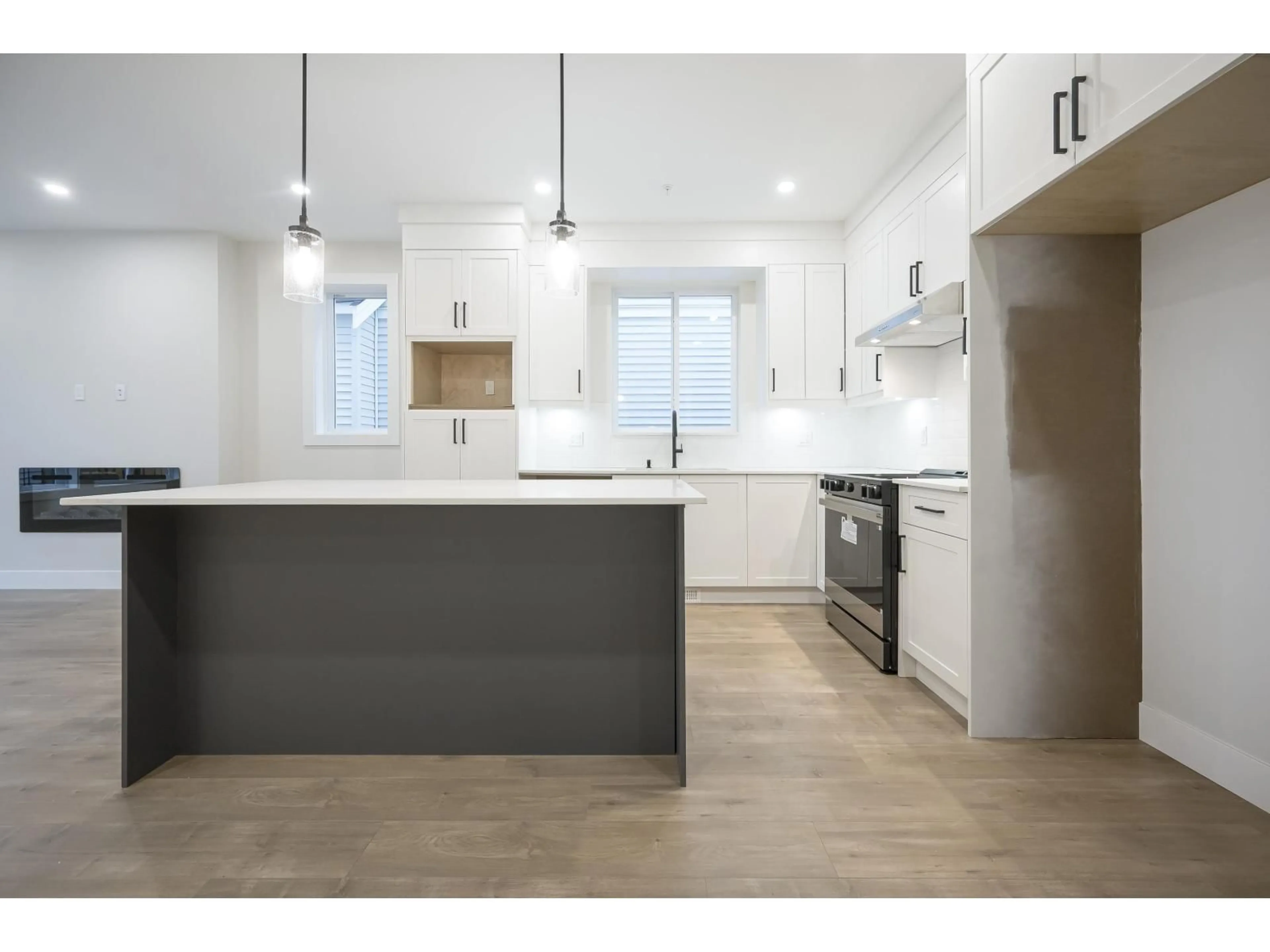 Open concept kitchen, unknown for 20516 76A AVENUE, Langley British Columbia V2Y3T1