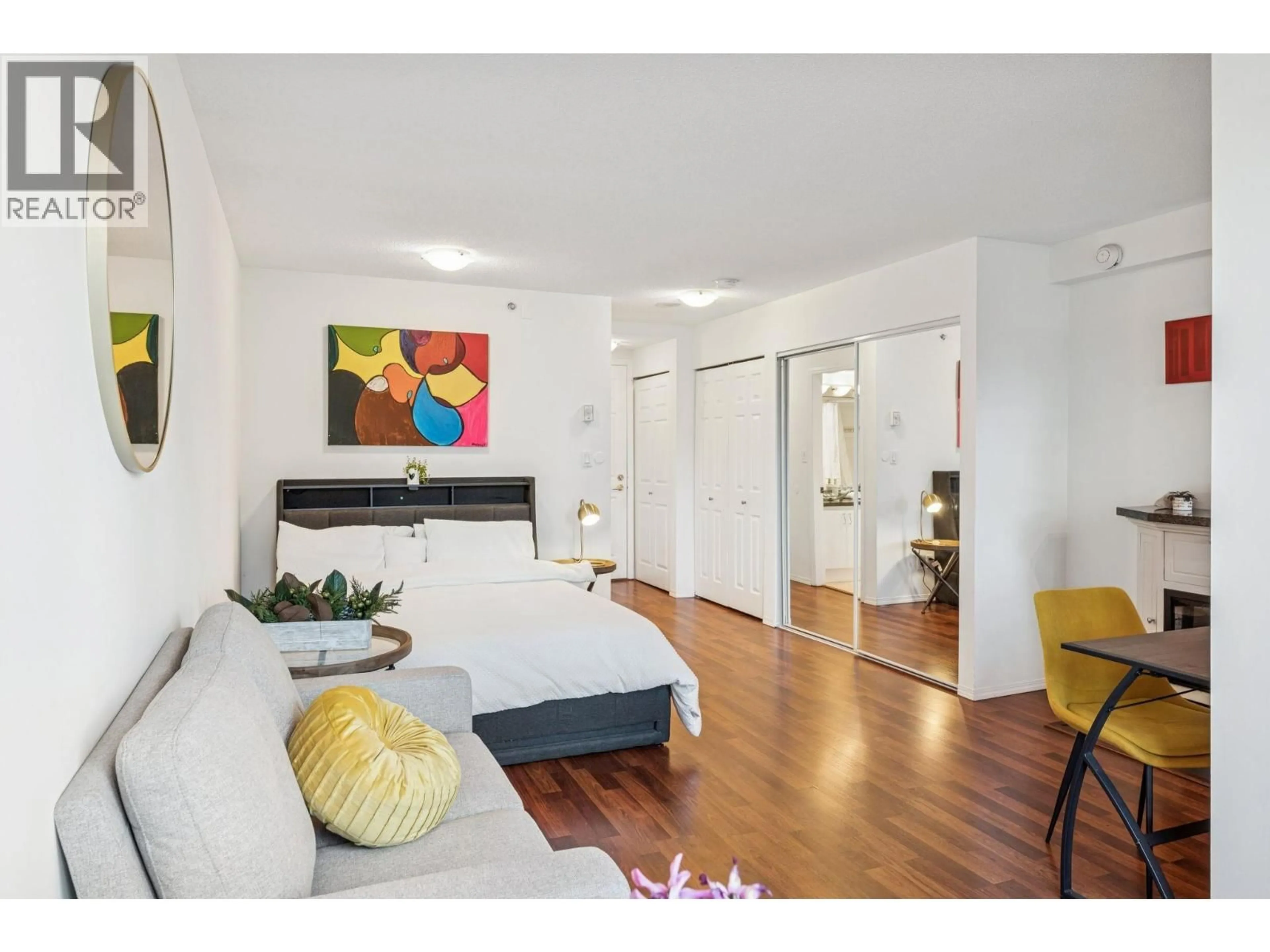 A pic of a room for 1202 - 1188 RICHARDS STREET, Vancouver British Columbia V6B3E6