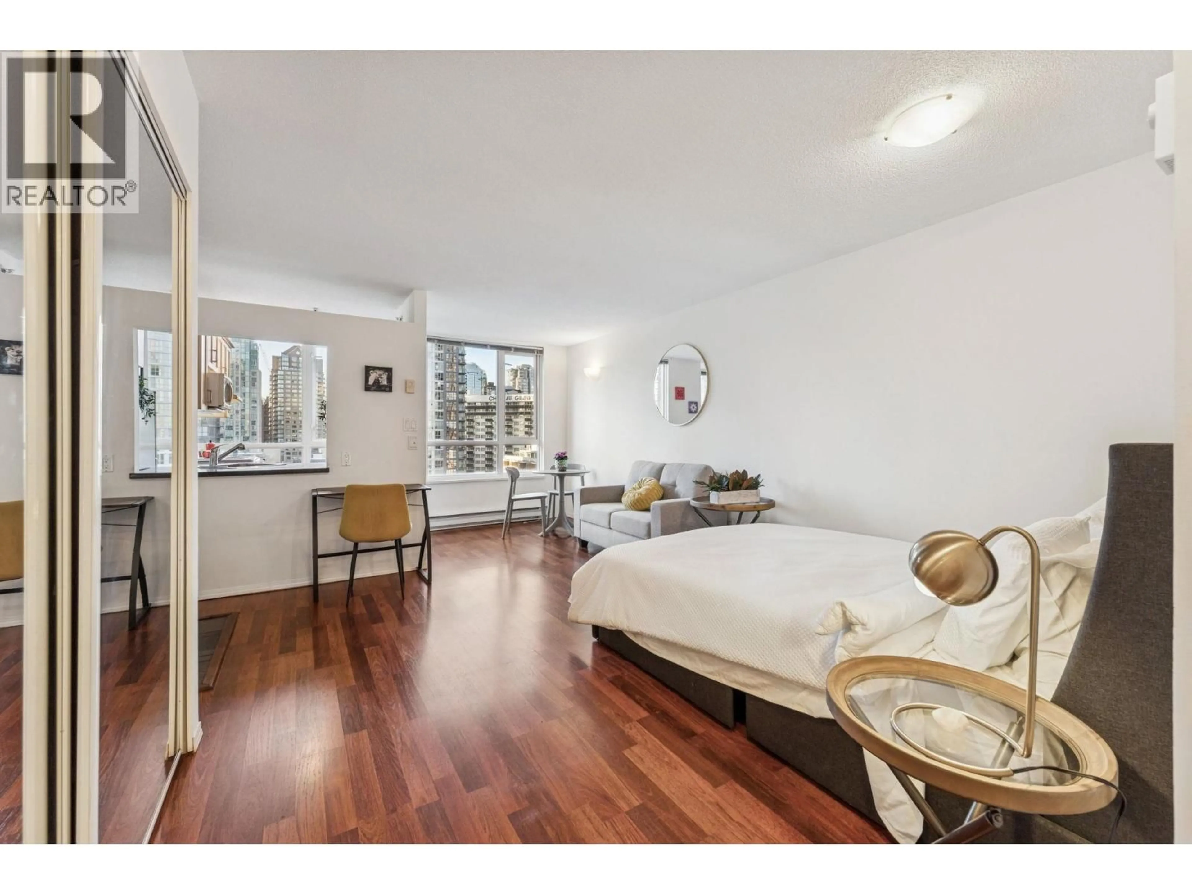 A pic of a room for 1202 - 1188 RICHARDS STREET, Vancouver British Columbia V6B3E6