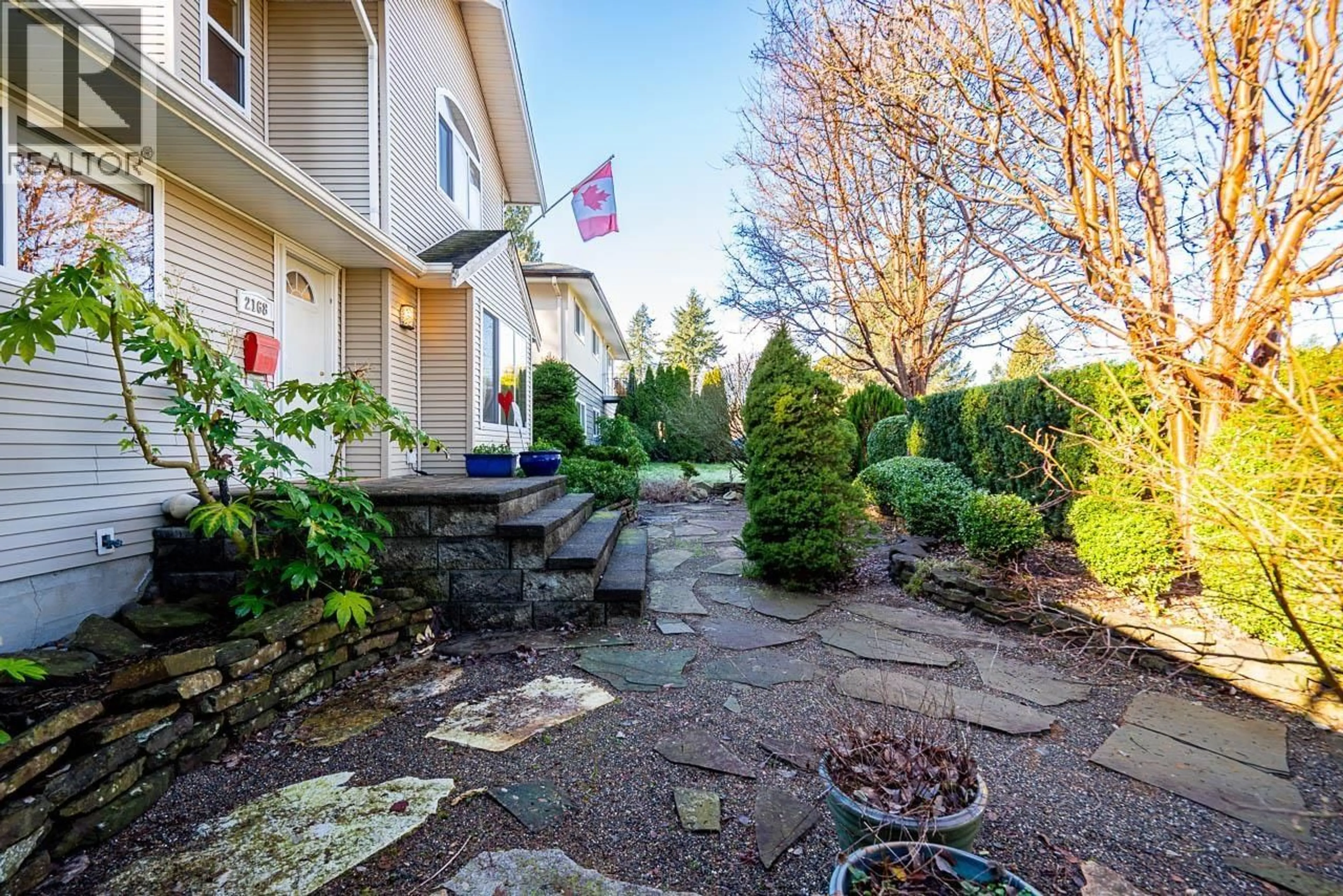 Patio, unknown for 2168 CENTRAL AVENUE, Port Coquitlam British Columbia V3C1V5