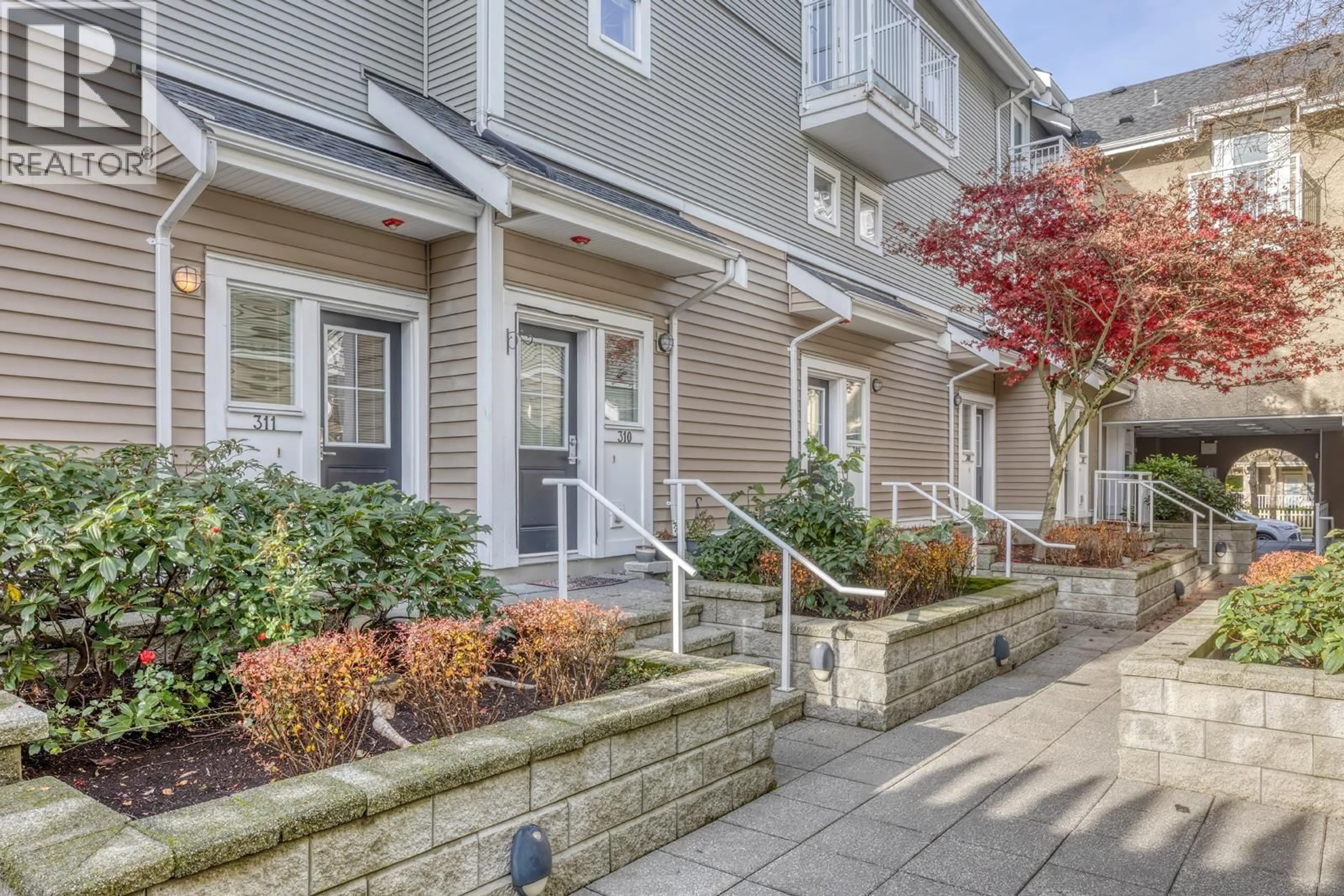 Patio, street for 311 - 618 LANGSIDE AVENUE, Coquitlam British Columbia V3J0B8