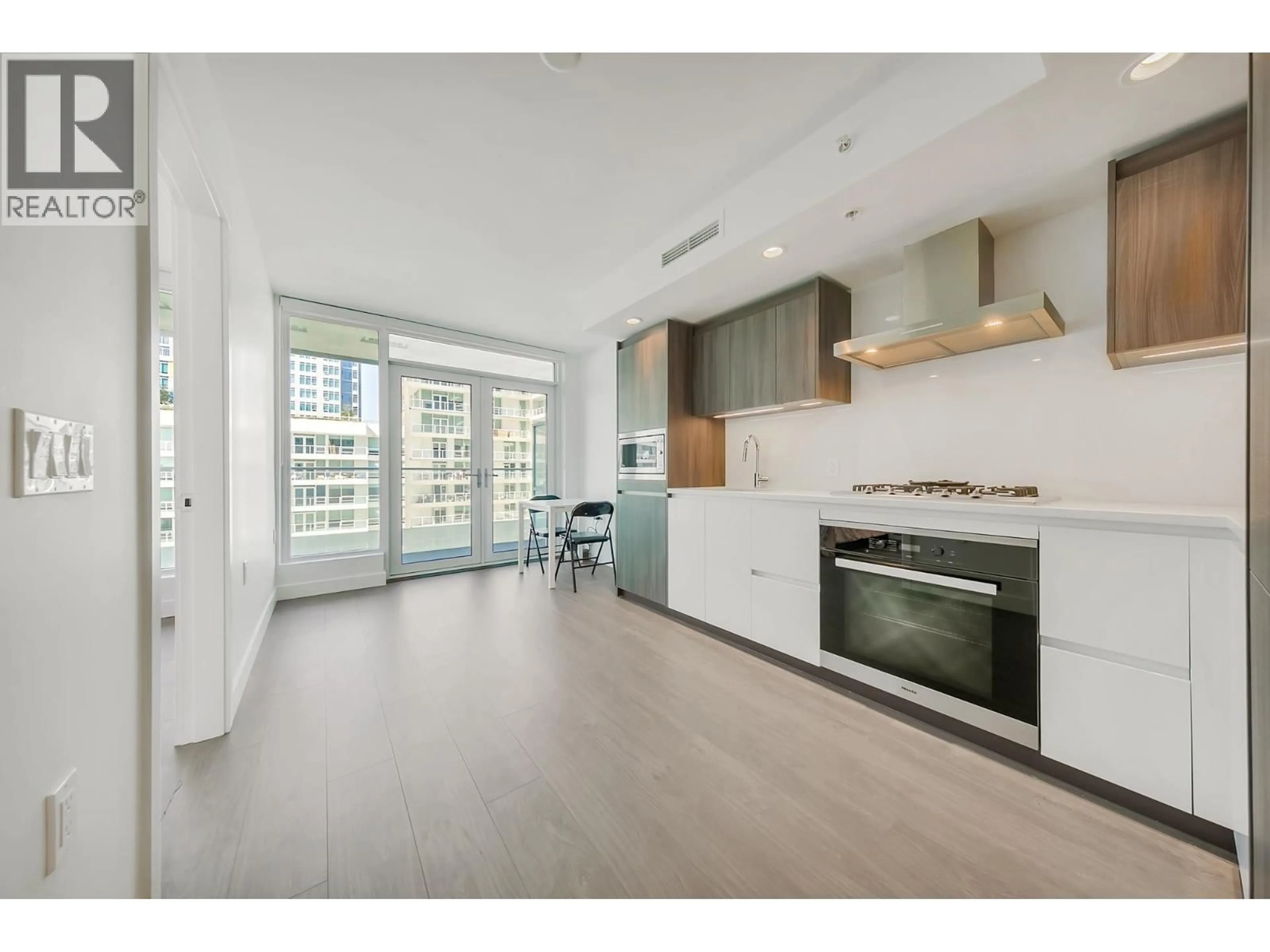 Open concept kitchen, unknown for 741 - 8133 COOK ROAD, Richmond British Columbia V6Y0L7