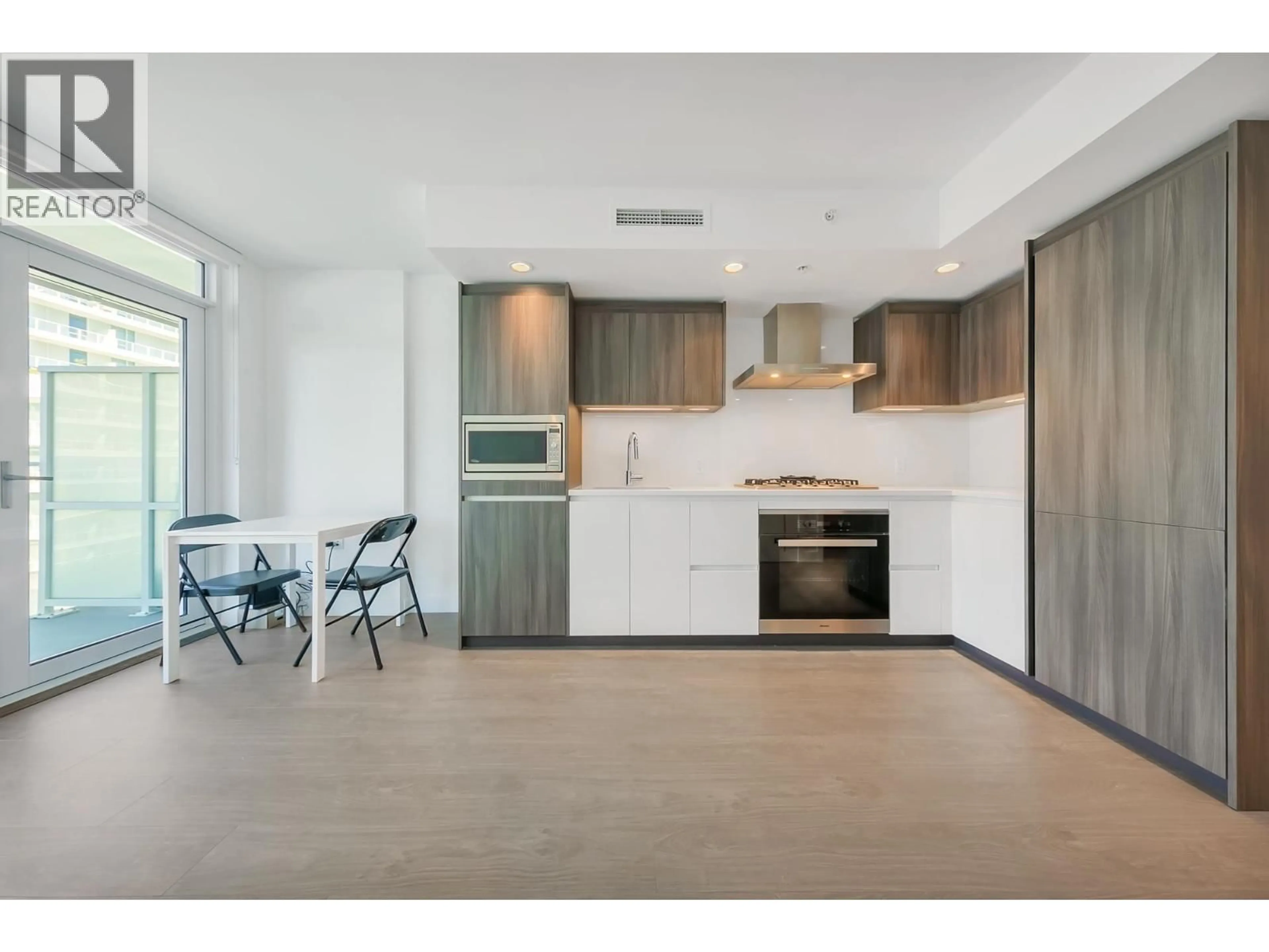 Open concept kitchen, unknown for 741 - 8133 COOK ROAD, Richmond British Columbia V6Y0L7