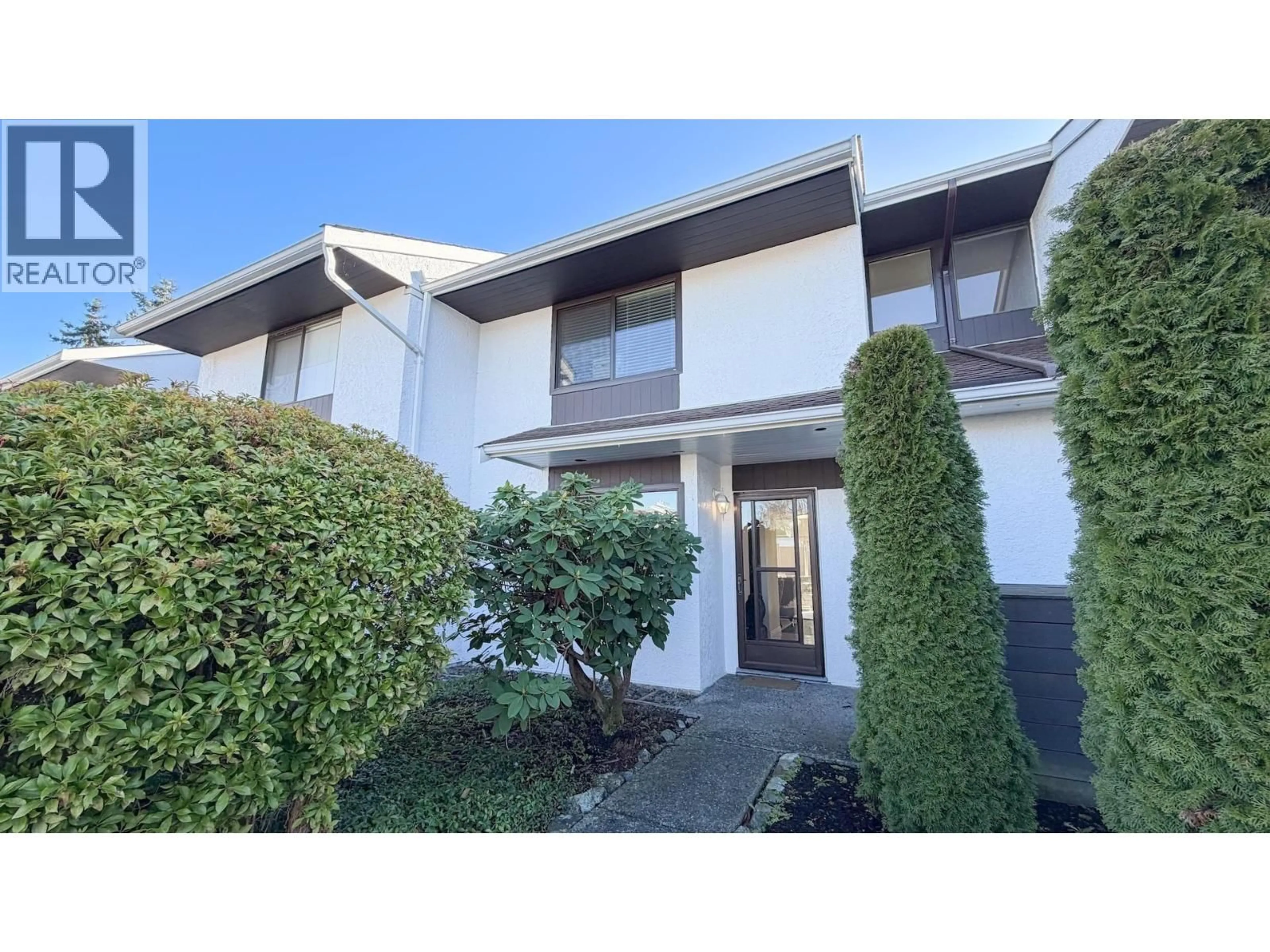 A pic from outside/outdoor area/front of a property/back of a property/a pic from drone, street for 117 - 9700 GLENACRES DRIVE, Richmond British Columbia V7A1Y7