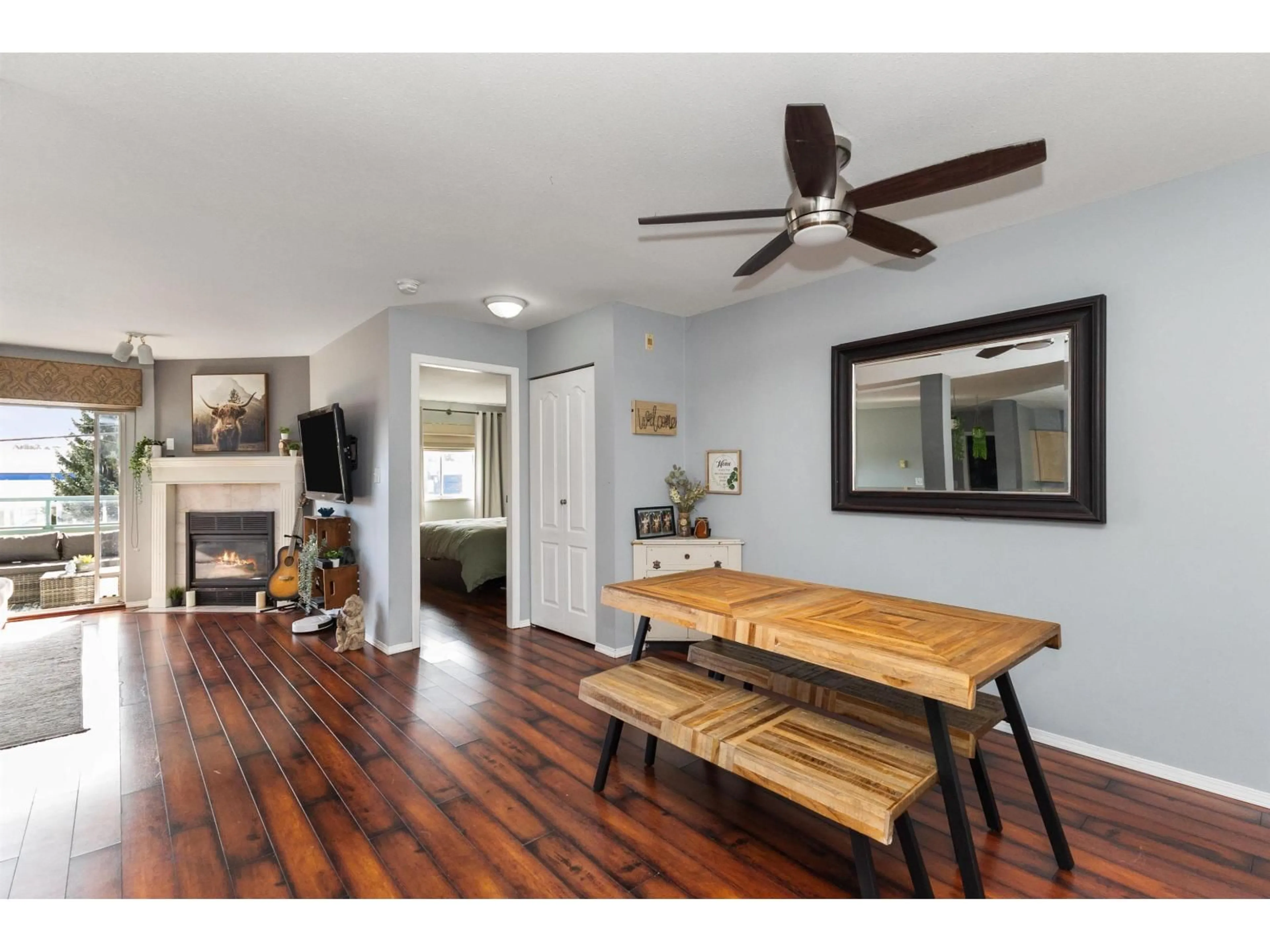 Unknown for 224 - 33175 OLD YALE ROAD, Abbotsford British Columbia V2S2J4