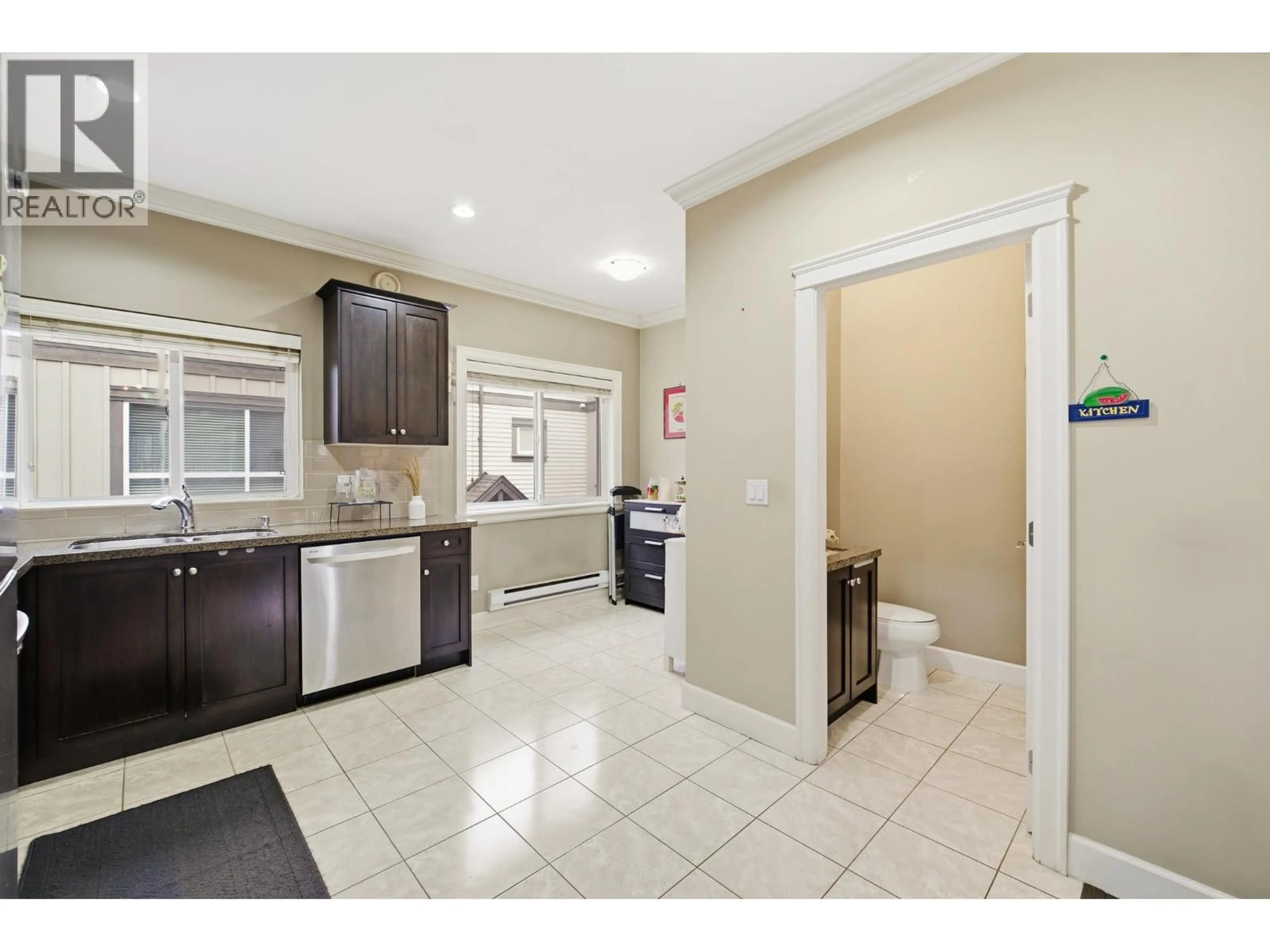 Unknown for 11 - 10999 STEVESTON HIGHWAY, Richmond British Columbia V7A1N4