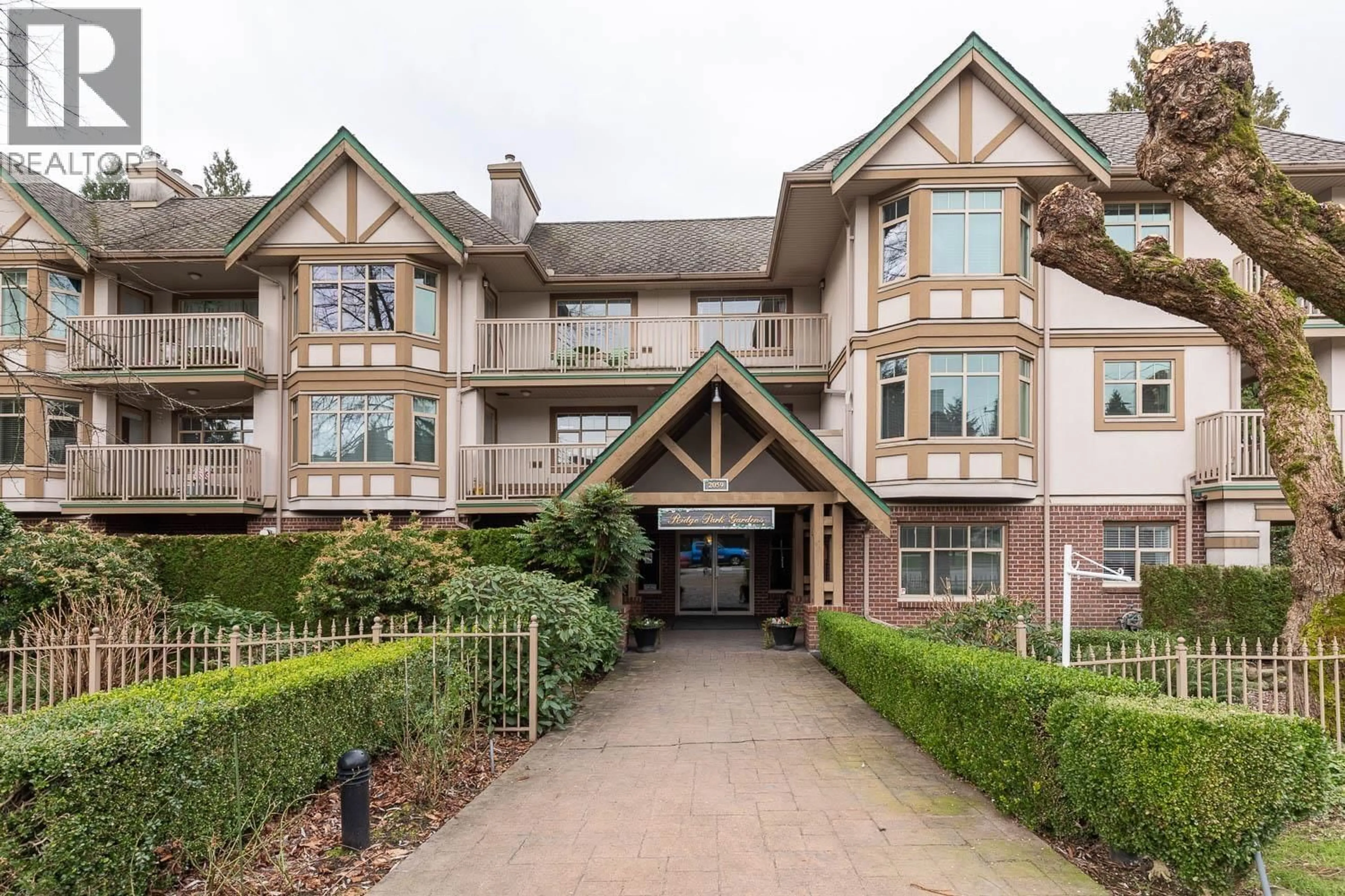 Unknown for 504 - 2059 CHESTERFIELD AVENUE, North Vancouver British Columbia V7M2P4