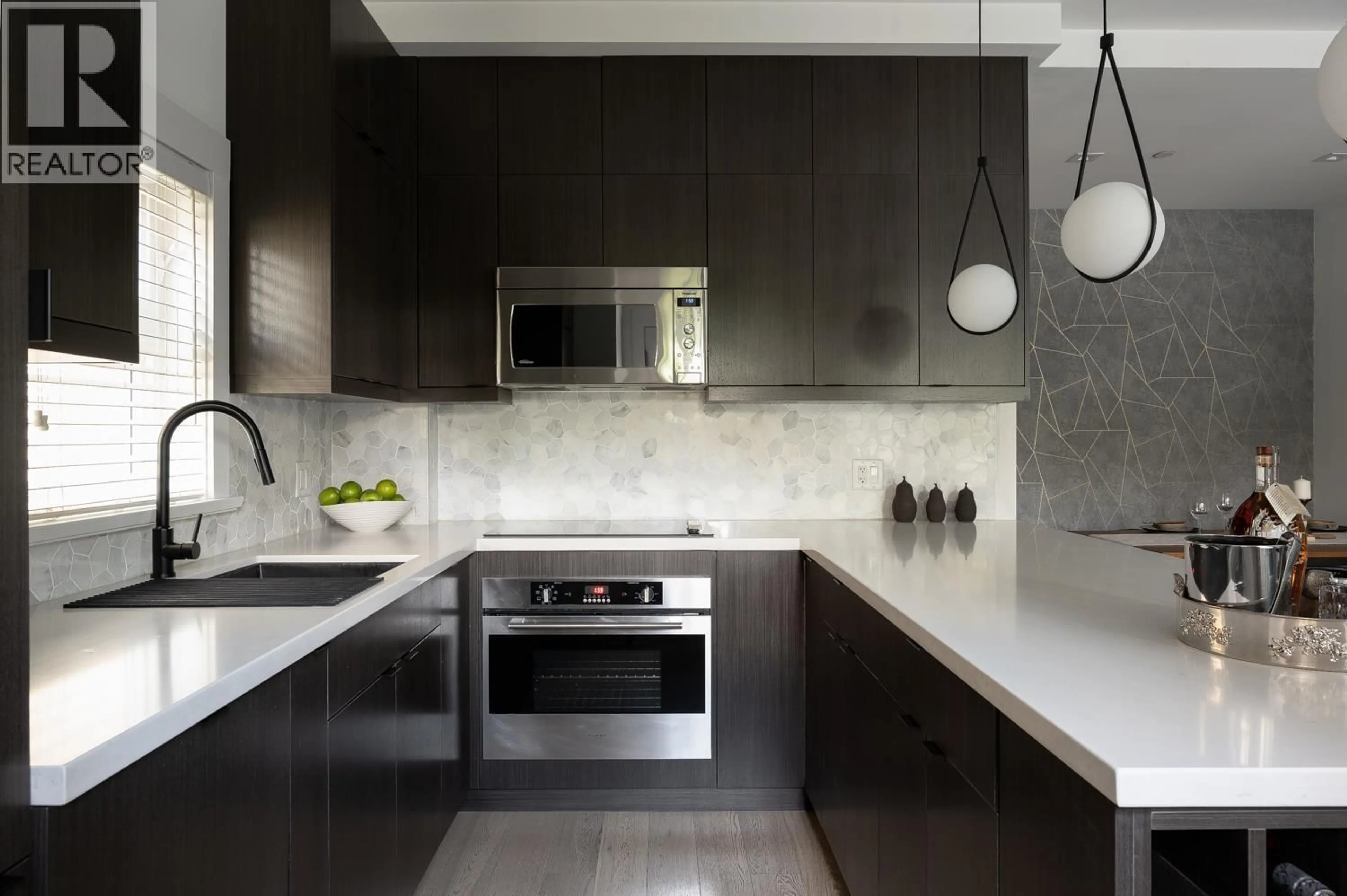 Contemporary kitchen, ceramic/tile floor for 723 UNION STREET, Vancouver British Columbia V6A2C3