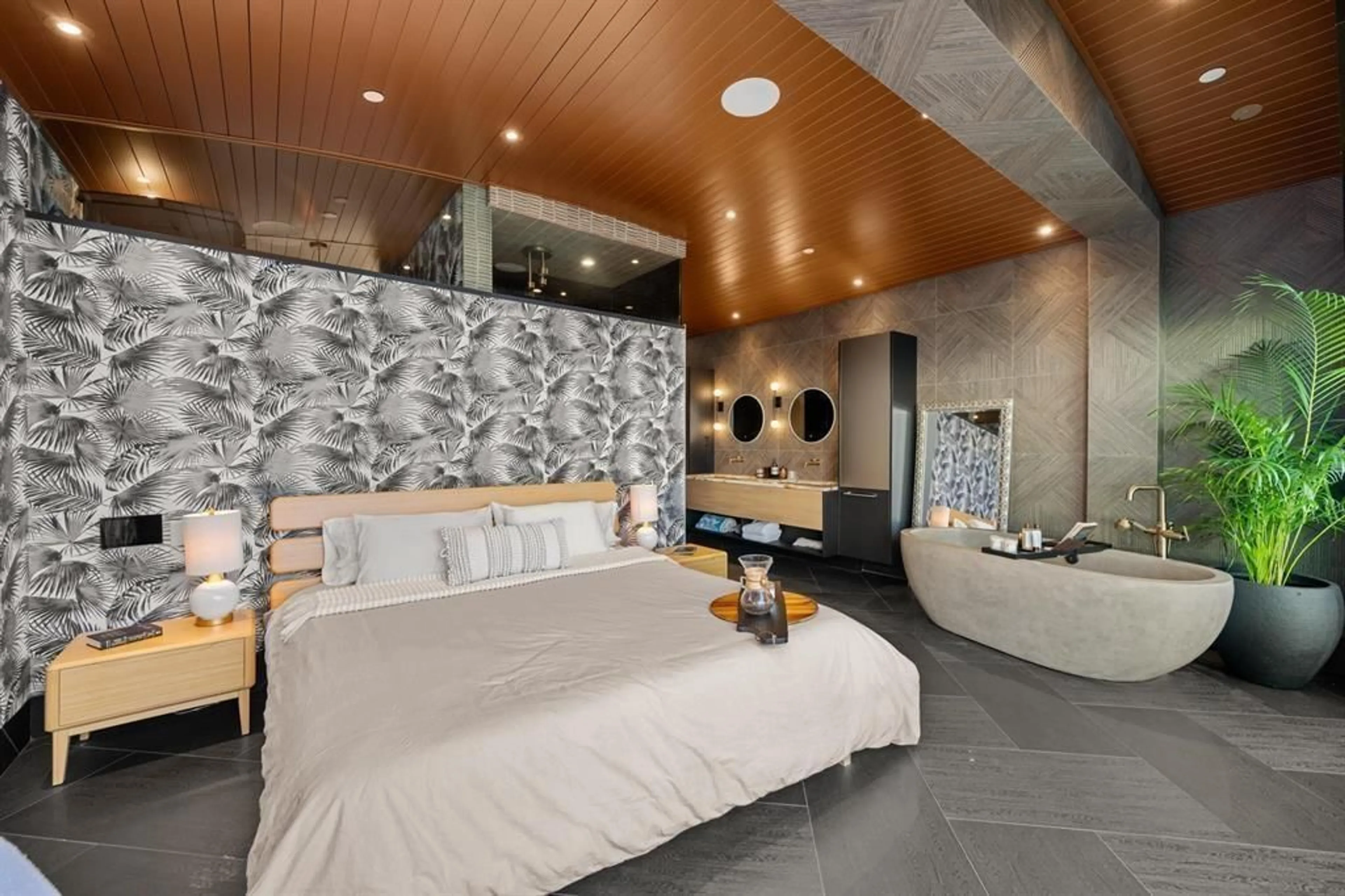 Unknown for 14555 MARINE DRIVE, White Rock British Columbia V4B1B5