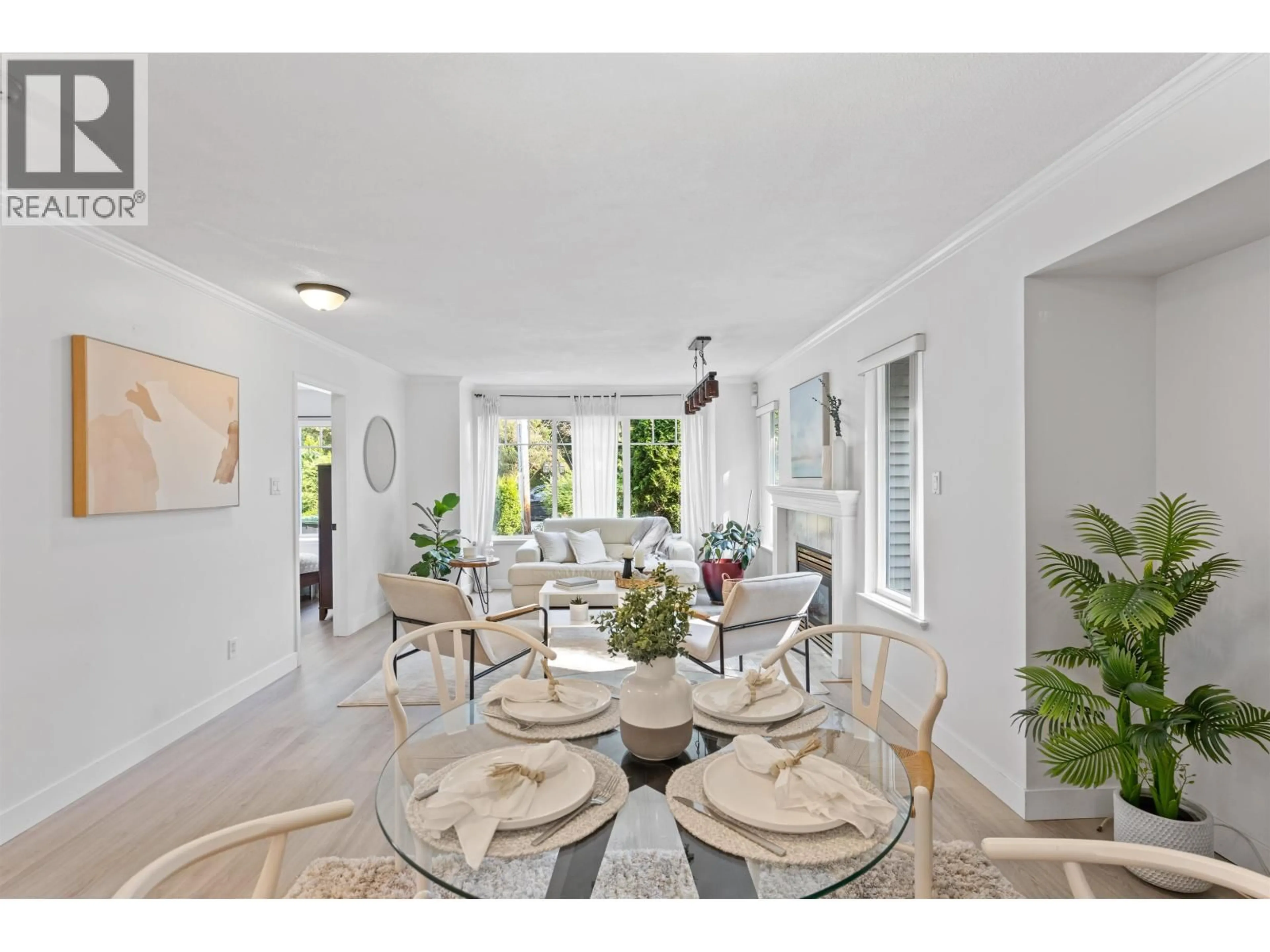 Dining room, unknown for 869 SEYMOUR BOULEVARD, North Vancouver British Columbia V7J2J7