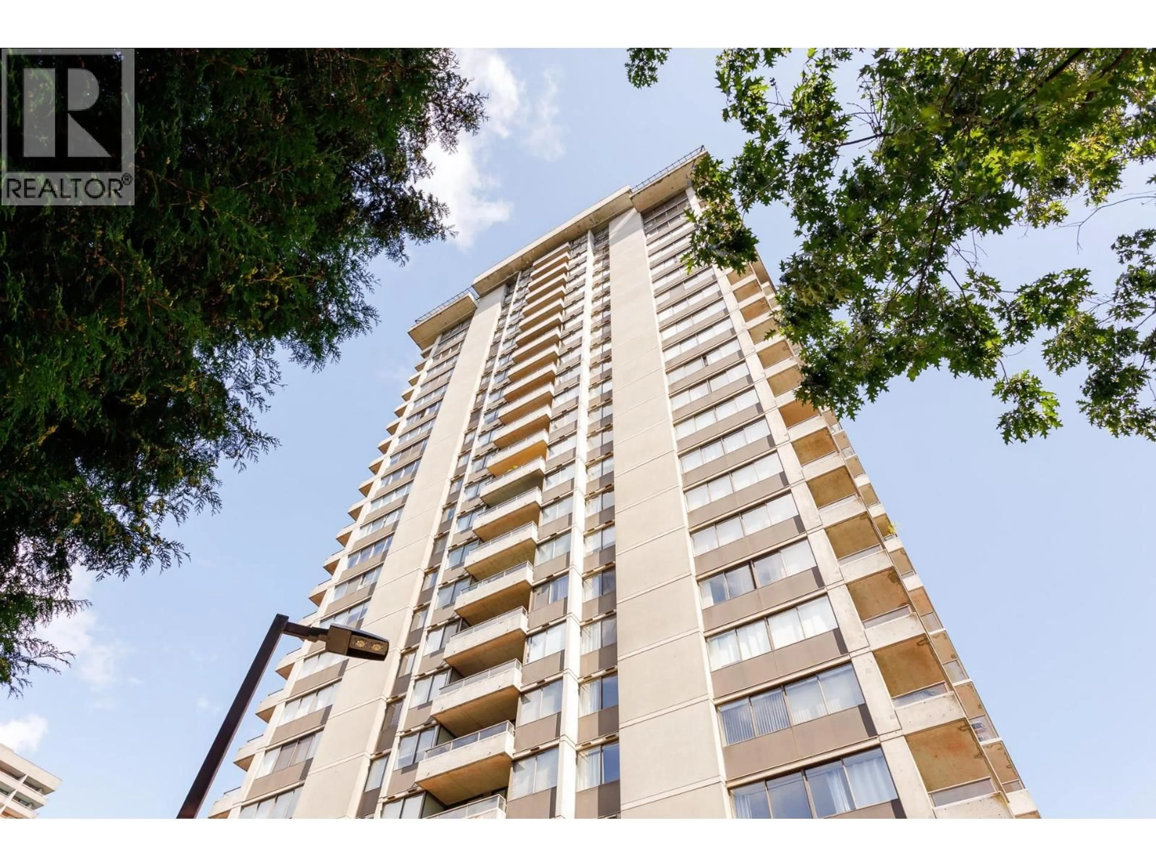 A pic from outside/outdoor area/front of a property/back of a property/a pic from drone, building for 1504 - 3970 CARRIGAN COURT, Burnaby British Columbia V3N4S5