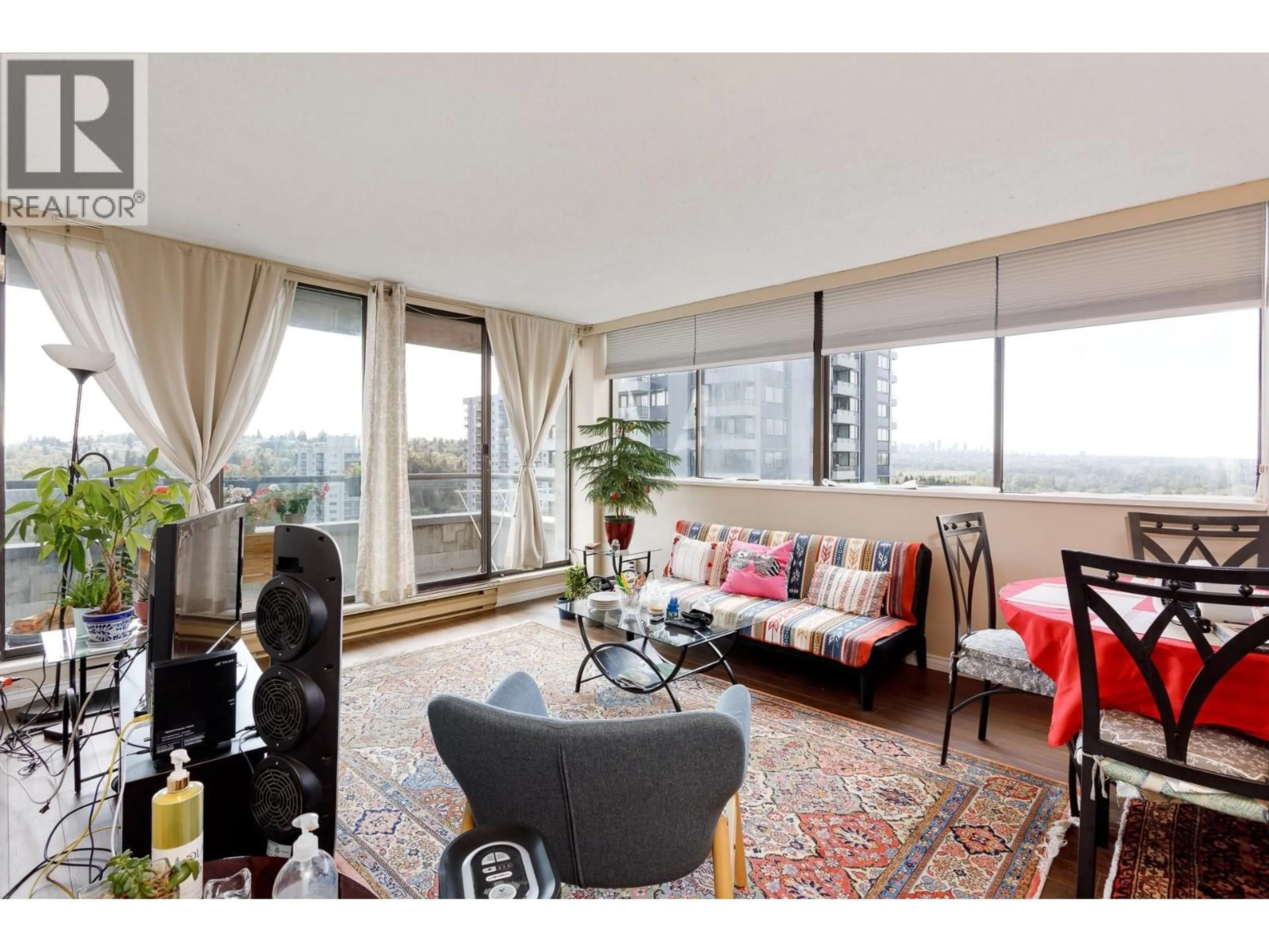 Living room with furniture, unknown for 1504 - 3970 CARRIGAN COURT, Burnaby British Columbia V3N4S5