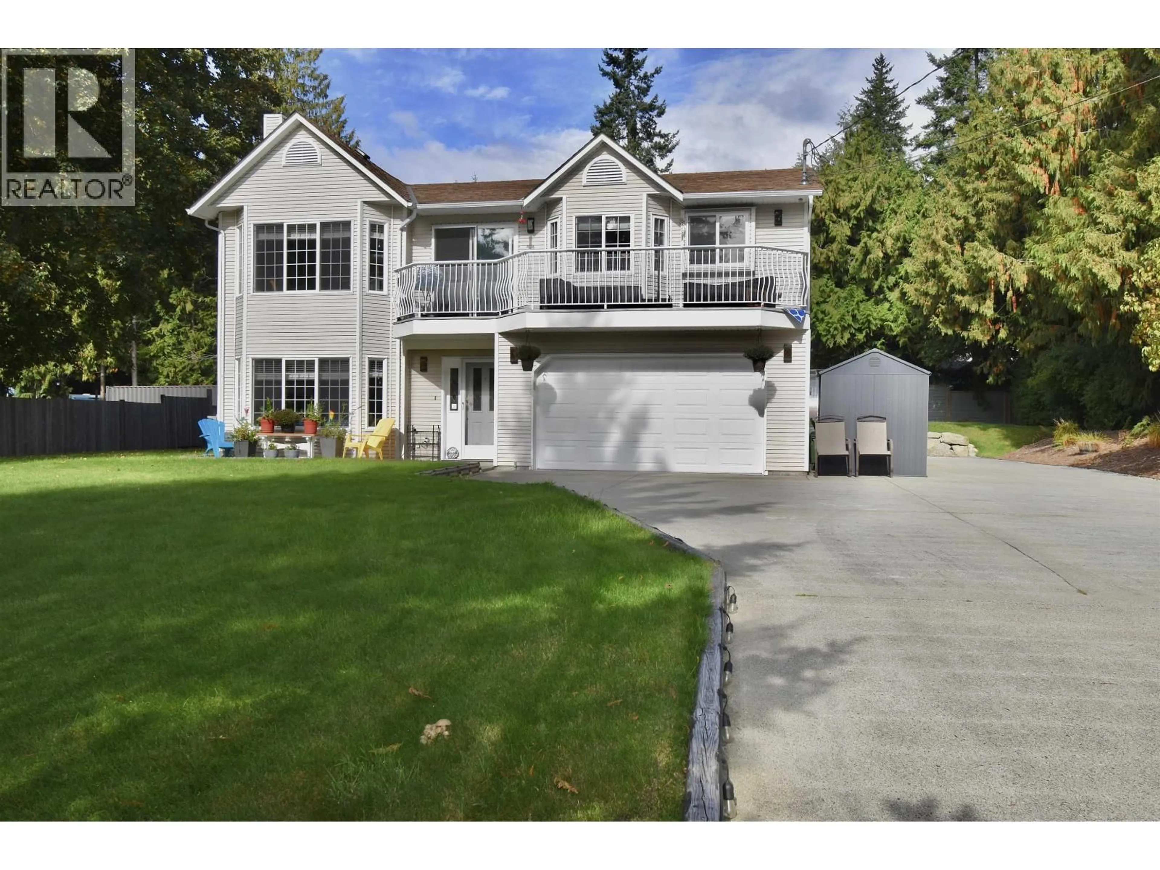 Unknown for 8086 DOGWOOD DRIVE, Halfmoon Bay British Columbia V7Z1A8