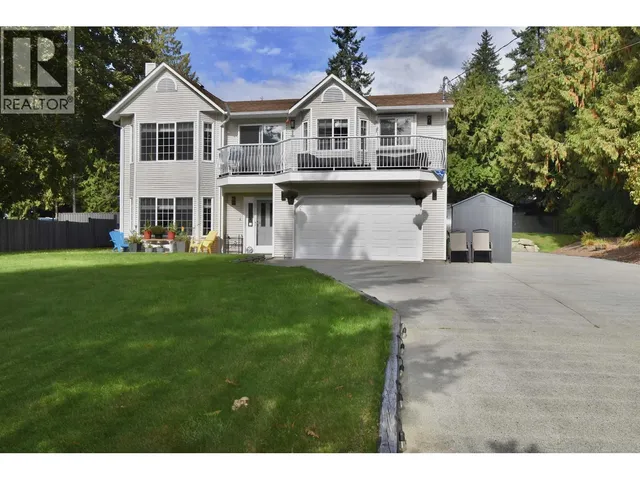 8086 DOGWOOD DRIVE, Halfmoon Bay 2