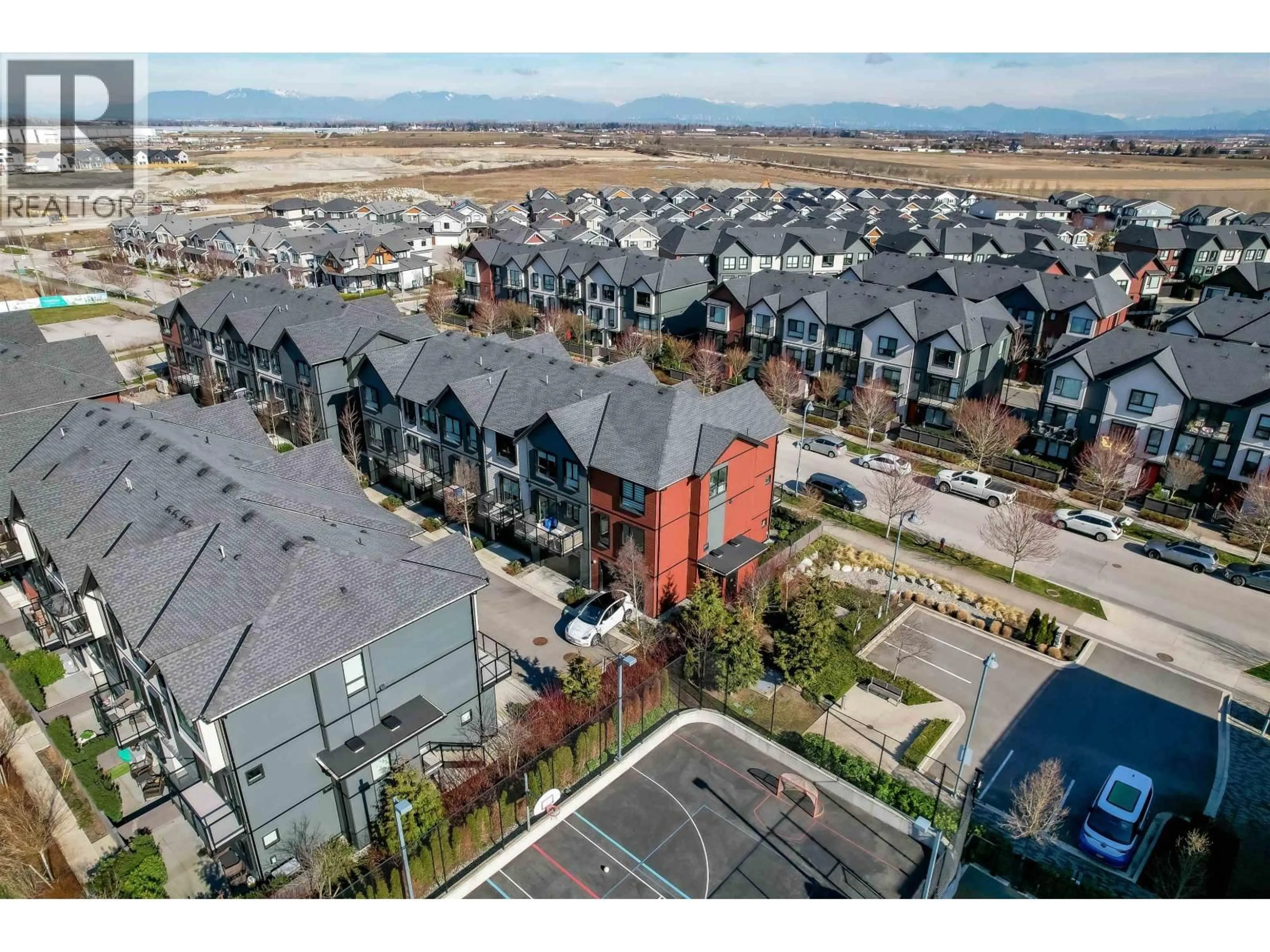 A pic from outside/outdoor area/front of a property/back of a property/a pic from drone, unknown for 111 - 4662 HEMLOCK WAY, Tsawwassen British Columbia V4M0G1