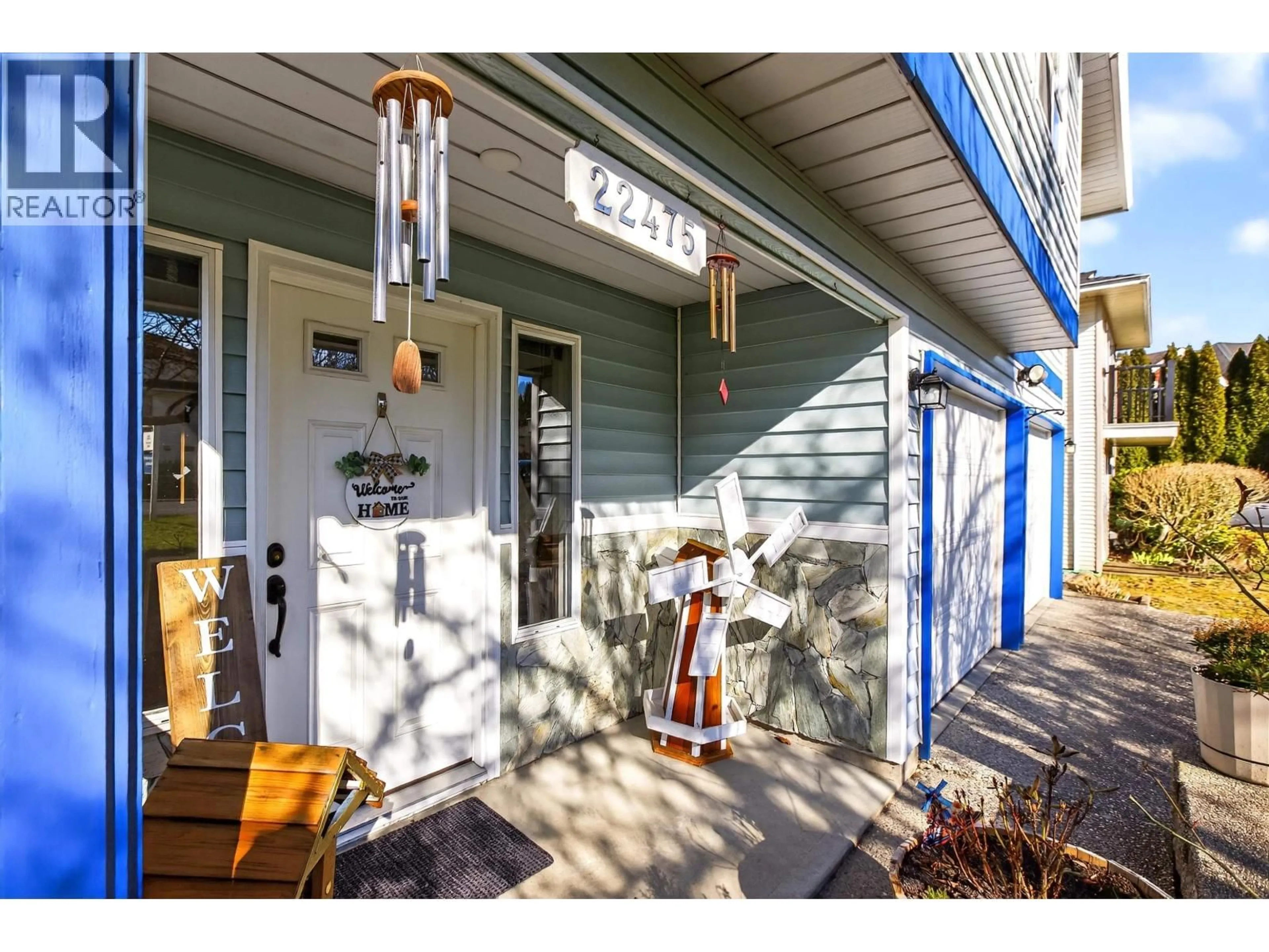 Indoor entryway for 22475 STRENG AVENUE, Maple Ridge British Columbia V2X0B2