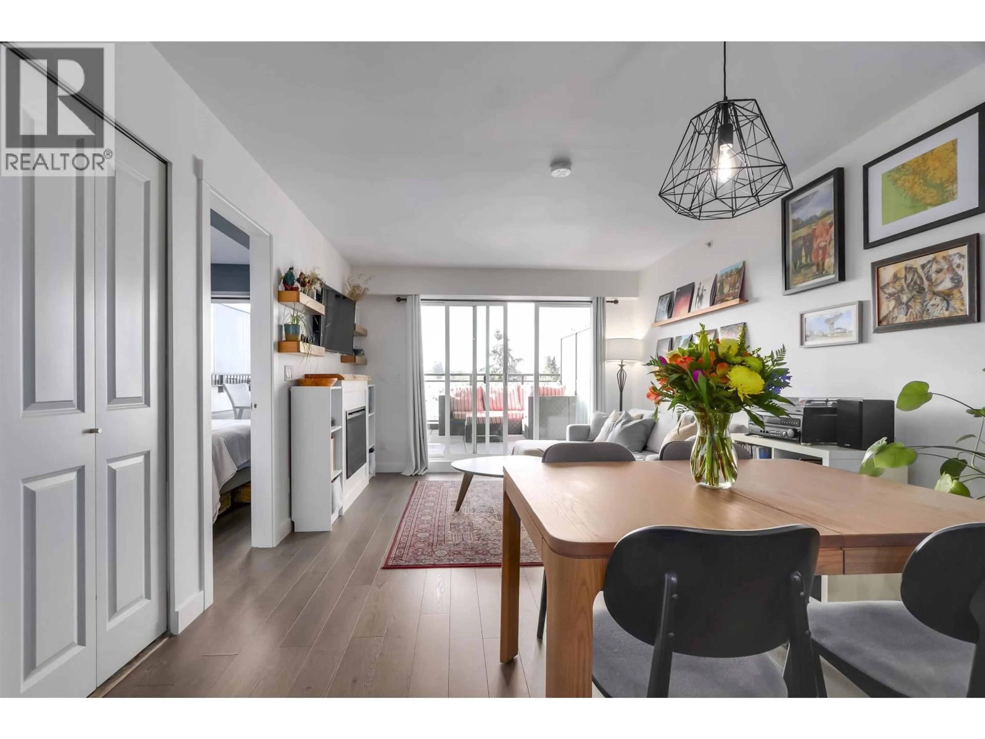 Unknown for 403 - 688 18TH AVENUE, Vancouver British Columbia V5V1G4