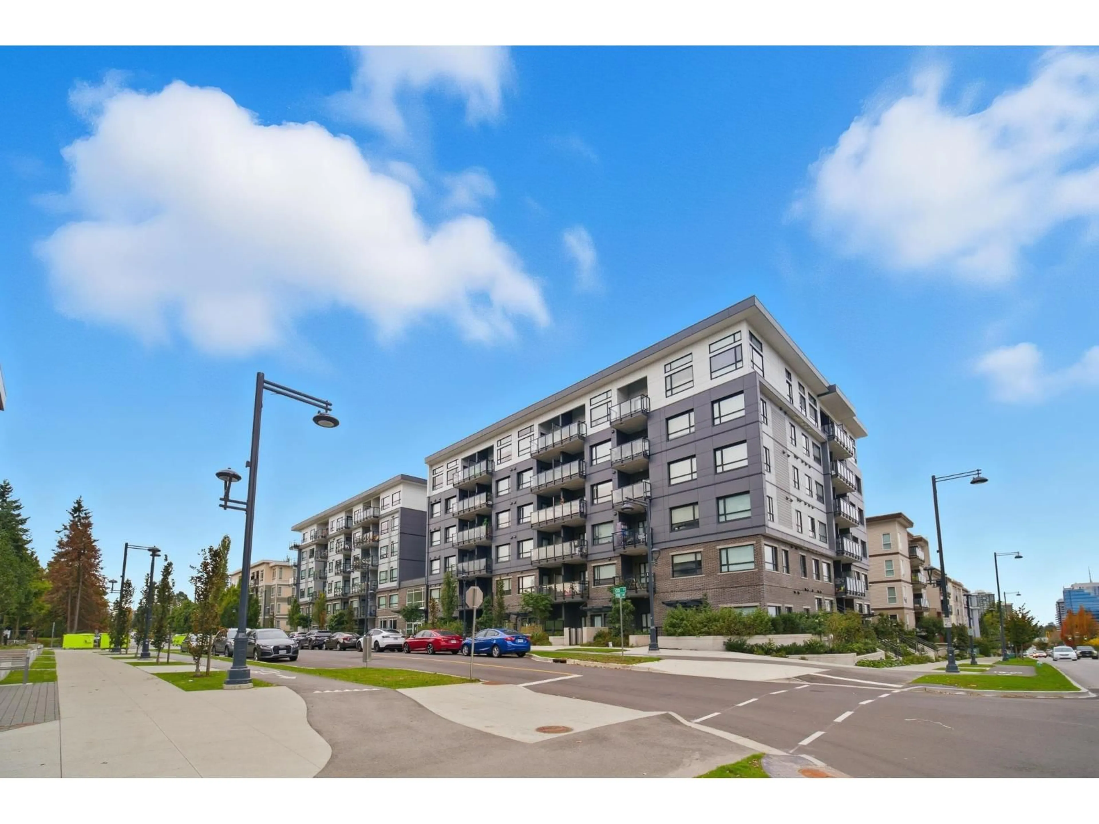 Unknown for 225 - 10777 138 STREET, Surrey British Columbia V3T0T5