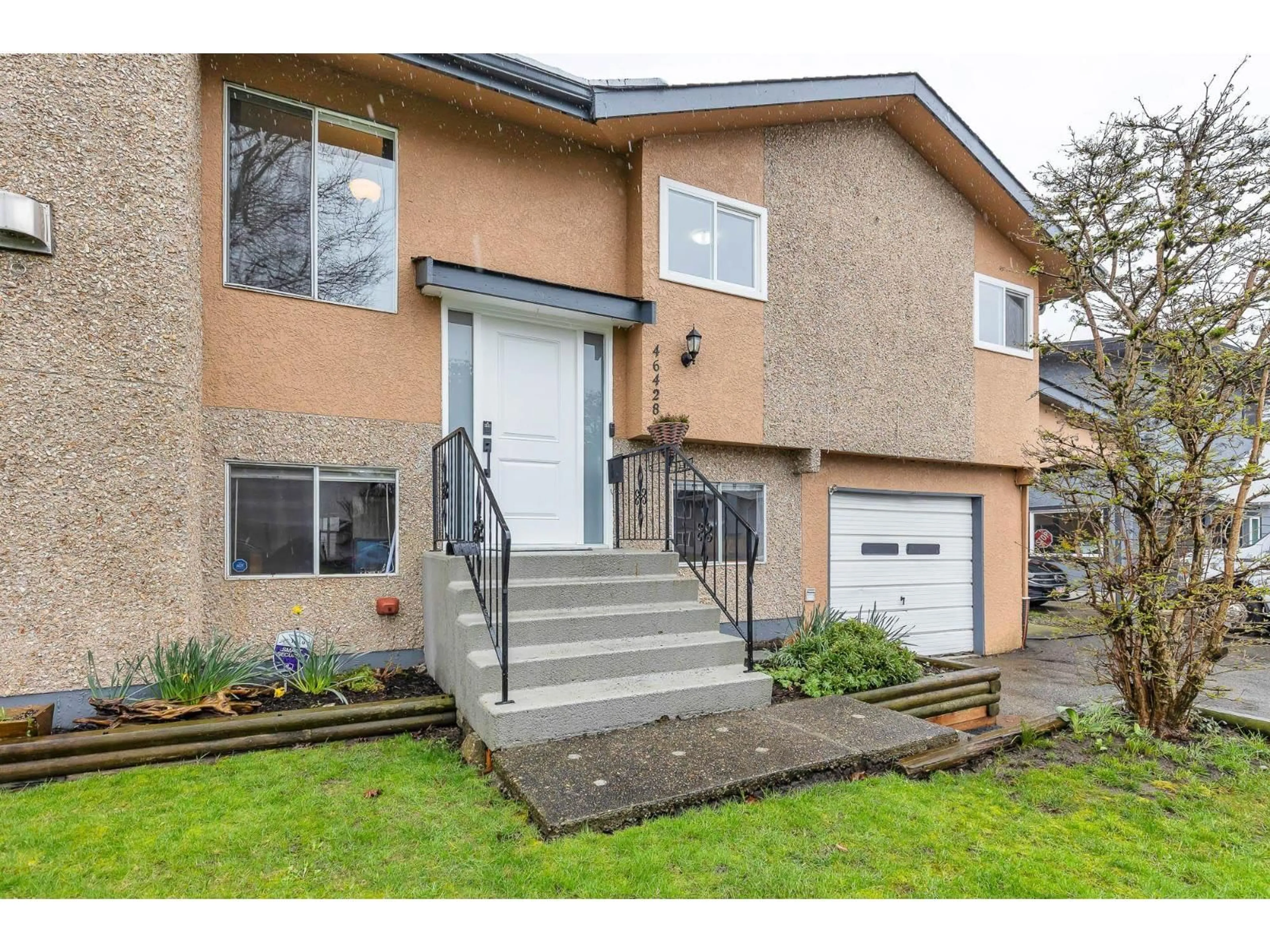 Unknown for 46428 ANGELA AVENUE, Chilliwack British Columbia V2P7B3