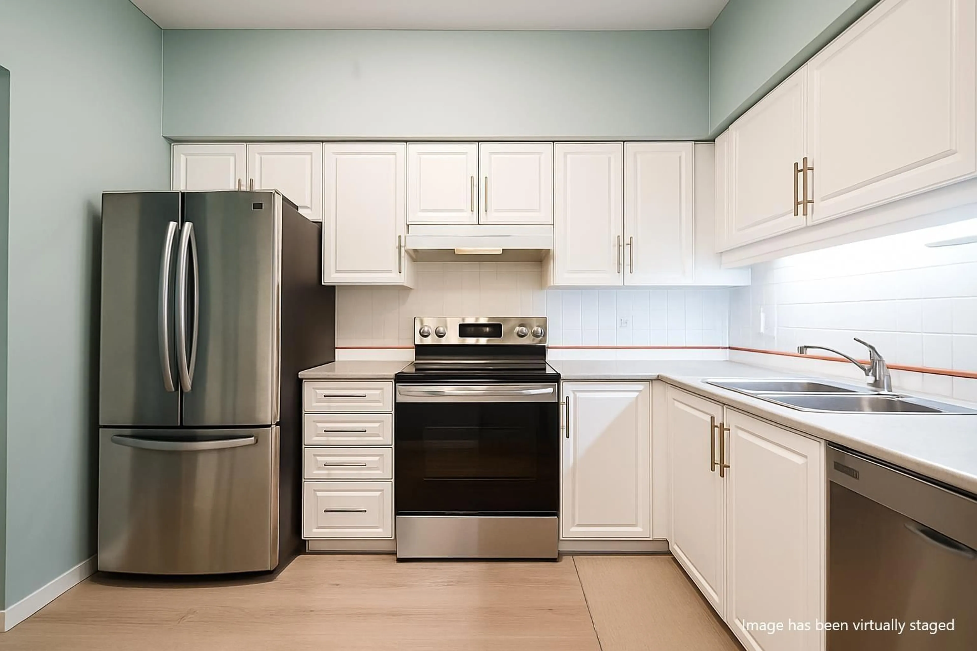 Standard kitchen, unknown for 125 - 13911 70 AVENUE, Surrey British Columbia V3W6B4