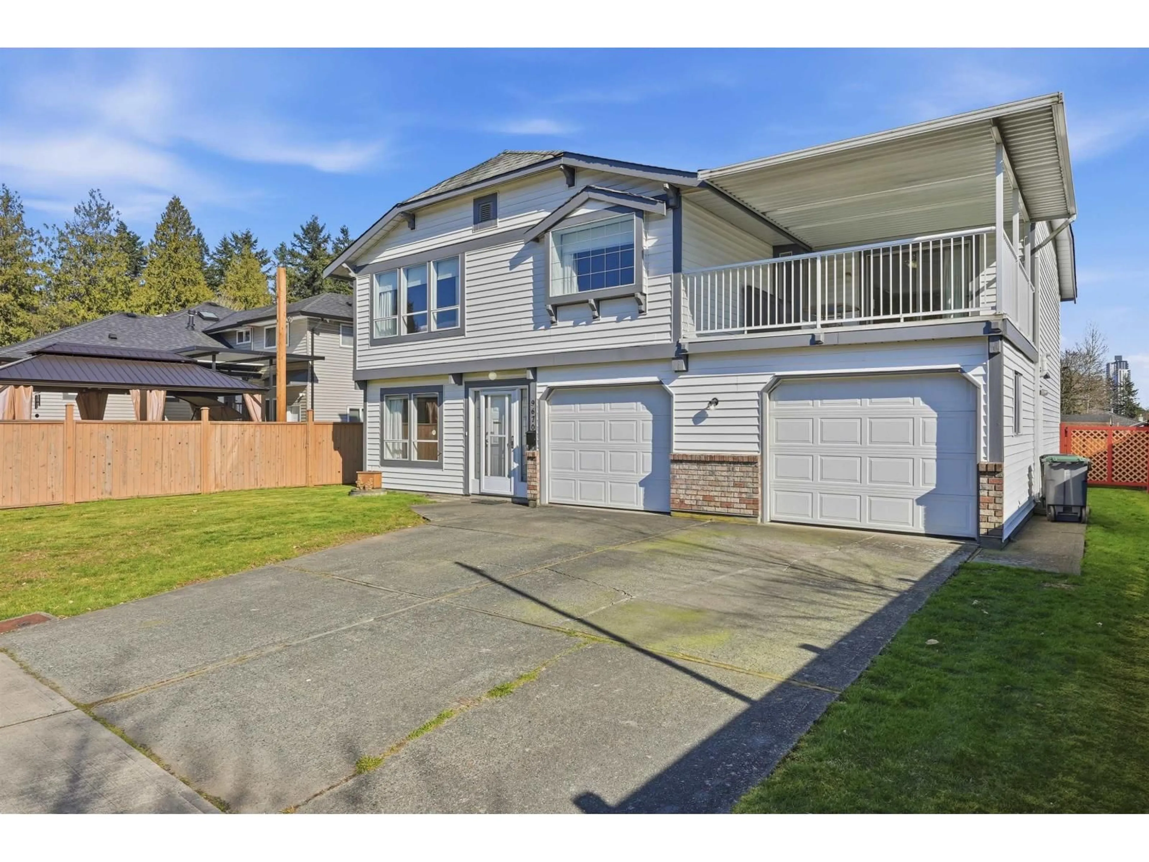 Unknown for 9670 130 STREET, Surrey British Columbia V3T5N2