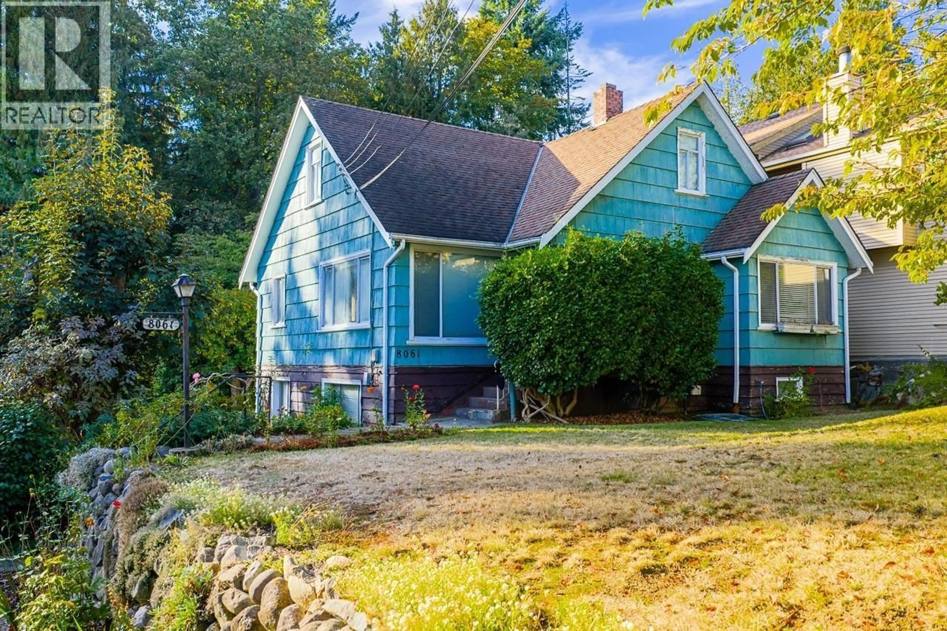 Home with vinyl exterior material, street for 8061 MCGREGOR AVENUE, Burnaby British Columbia V5J4H7