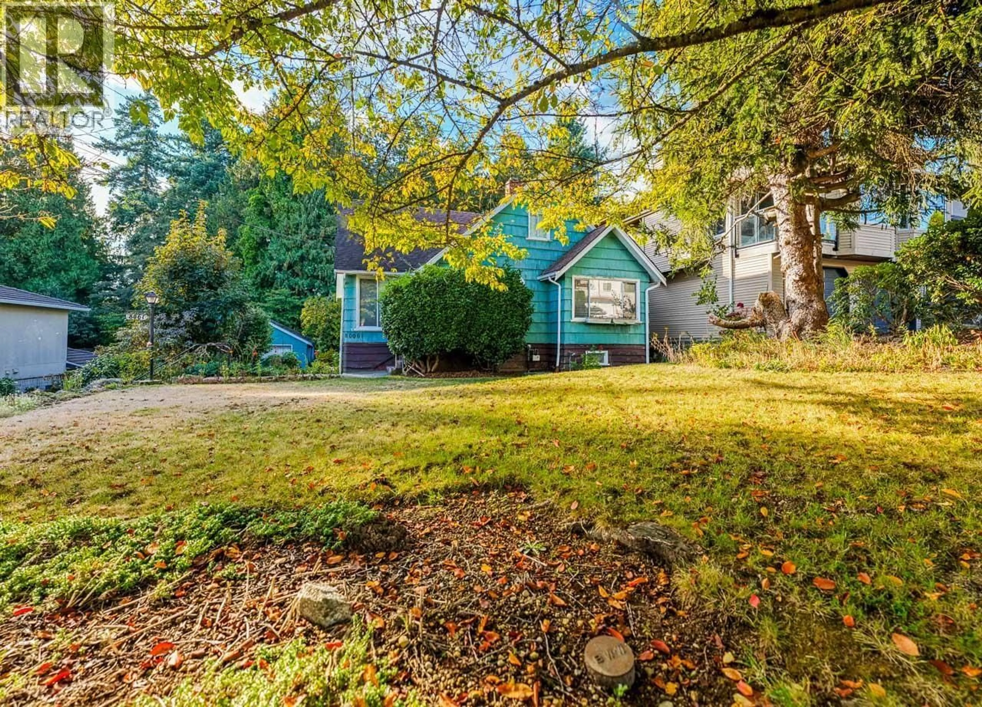 A pic from outside/outdoor area/front of a property/back of a property/a pic from drone, forest/trees view for 8061 MCGREGOR AVENUE, Burnaby British Columbia V5J4H7