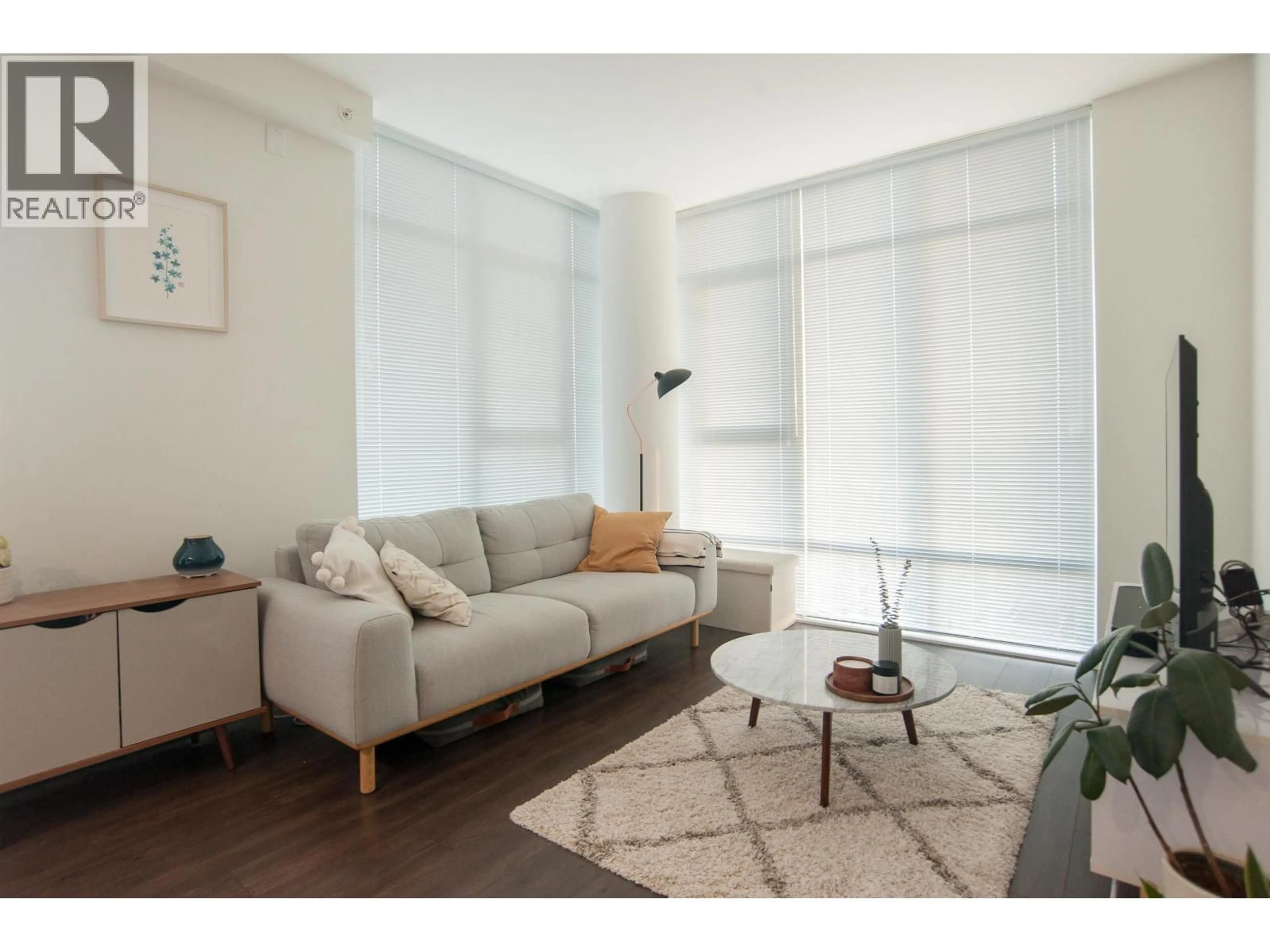 Living room with furniture, unknown for 1701 - 691 NORTH ROAD, Coquitlam British Columbia V3J0H9