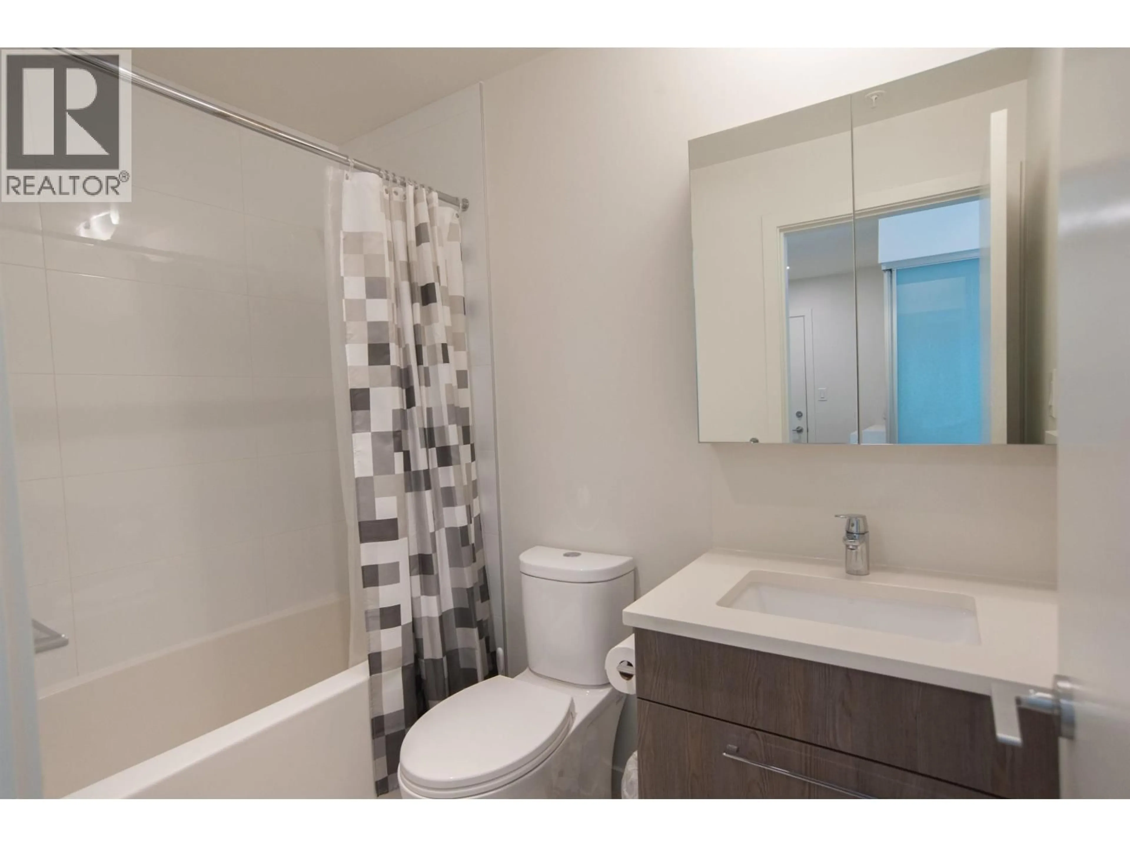 Standard bathroom, unknown for 1701 - 691 NORTH ROAD, Coquitlam British Columbia V3J0H9
