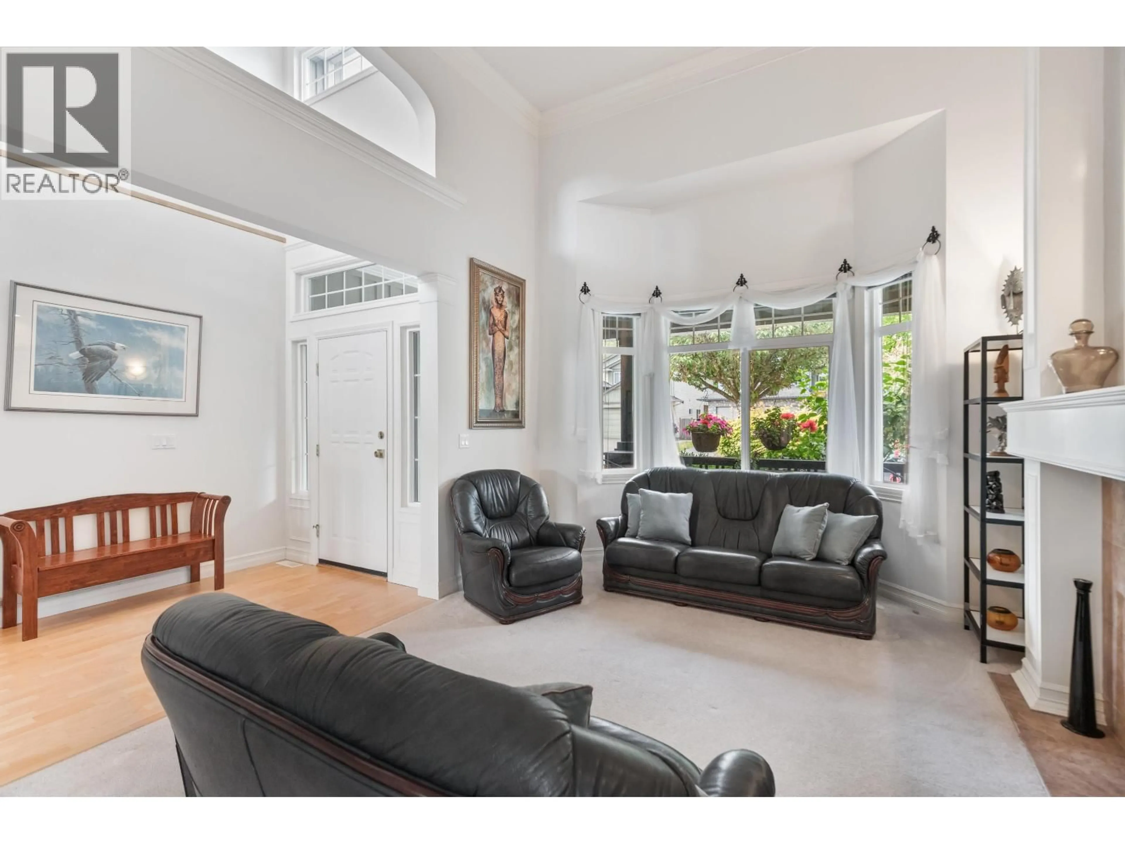 Living room with furniture, unknown for 11728 CREEKSIDE STREET, Maple Ridge British Columbia V4R2V4