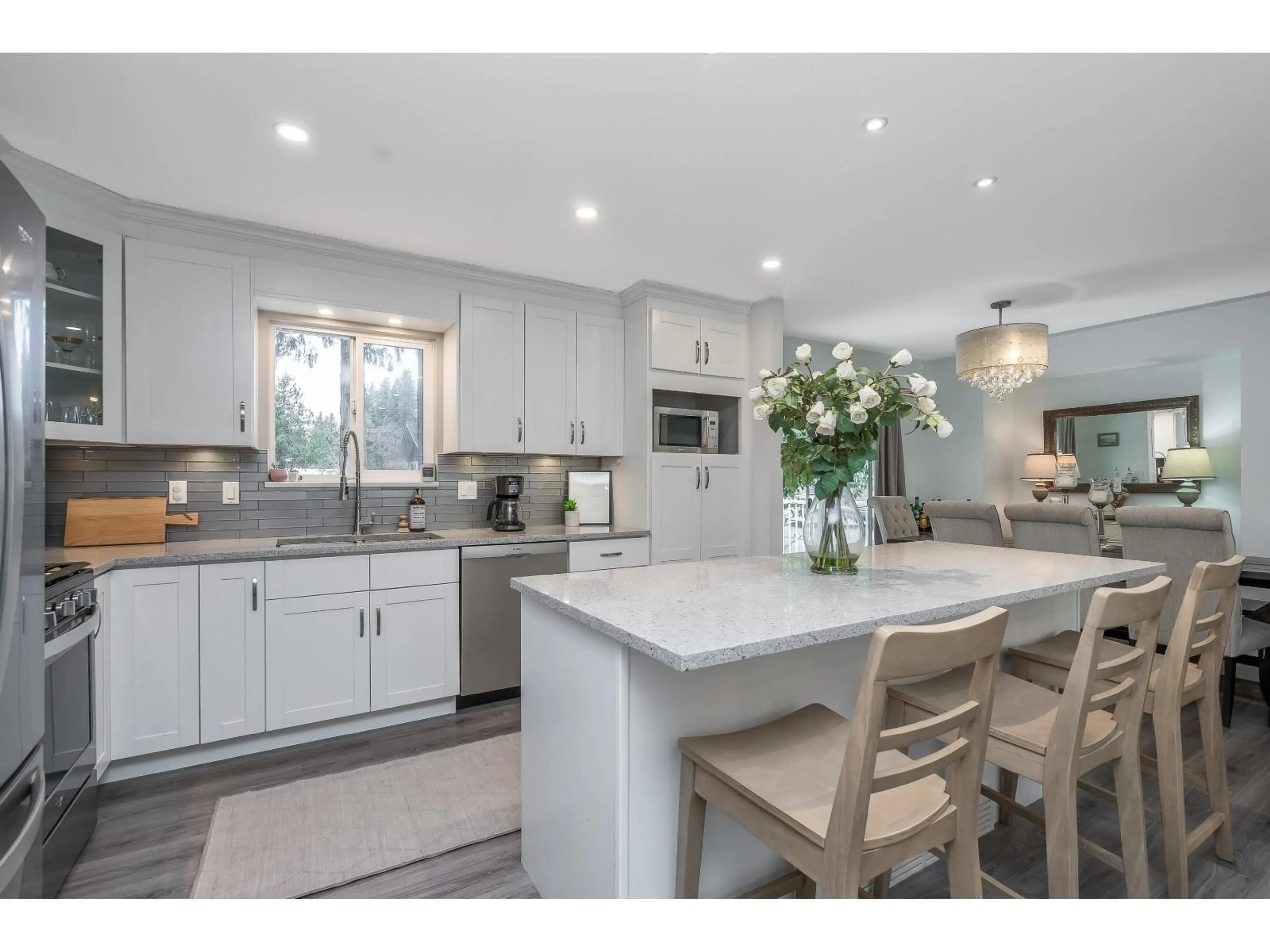 Open concept kitchen, unknown for 4427 202 STREET, Langley British Columbia V3A6R6