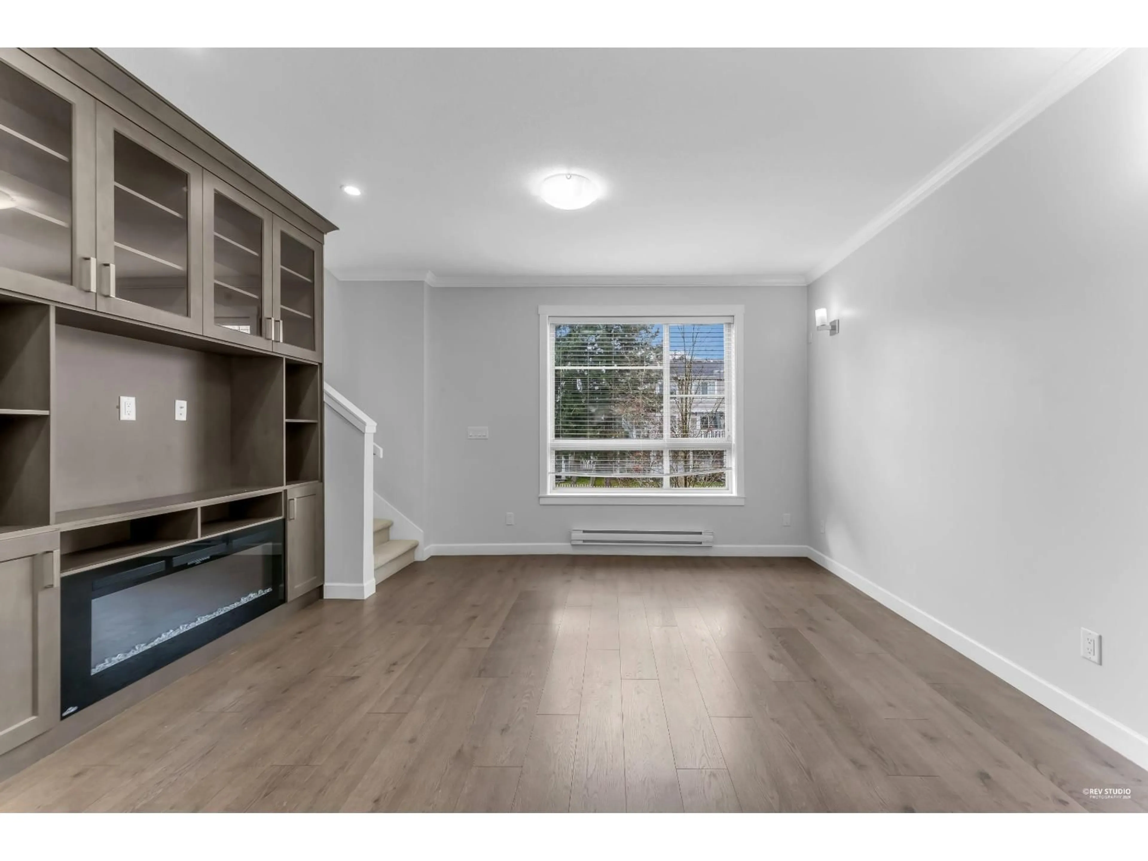 A pic of a room for 10 - 16127 87 AVENUE, Surrey British Columbia V4N6R3