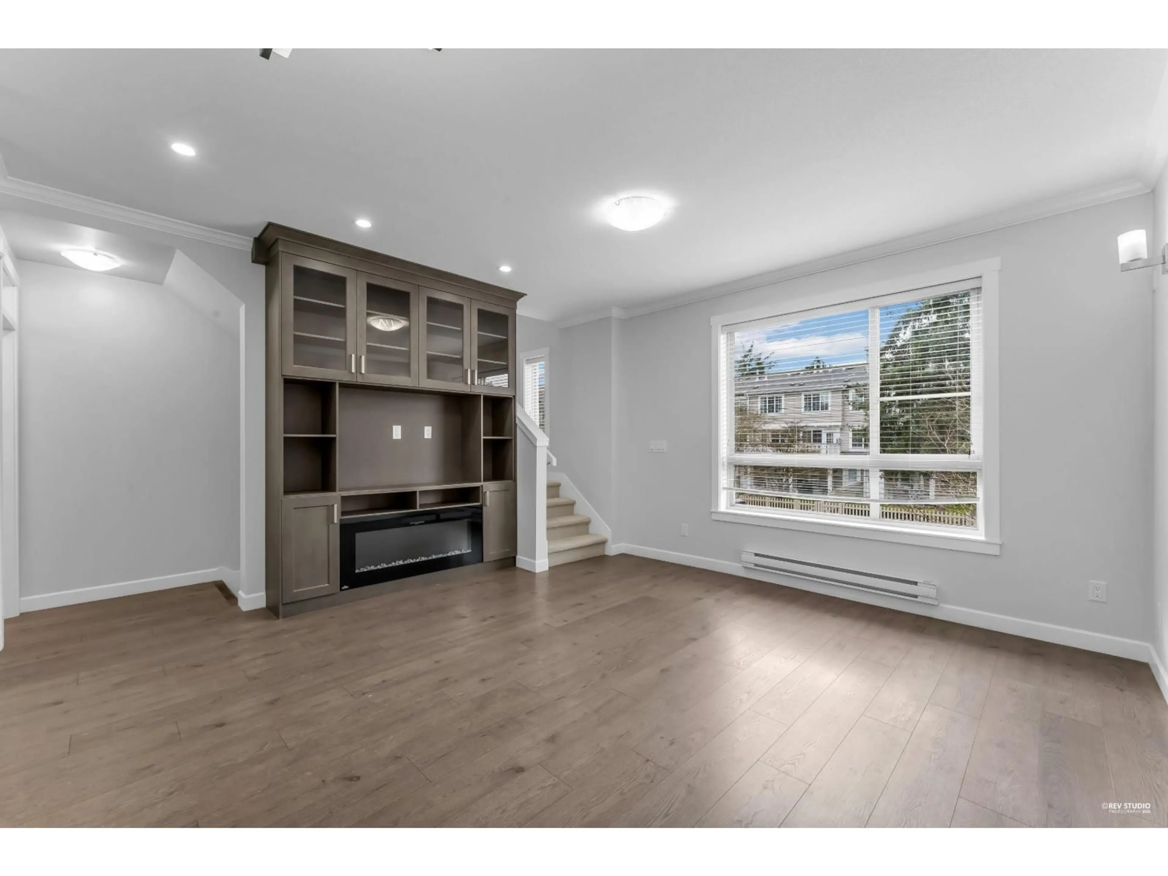 A pic of a room for 10 - 16127 87 AVENUE, Surrey British Columbia V4N6R3