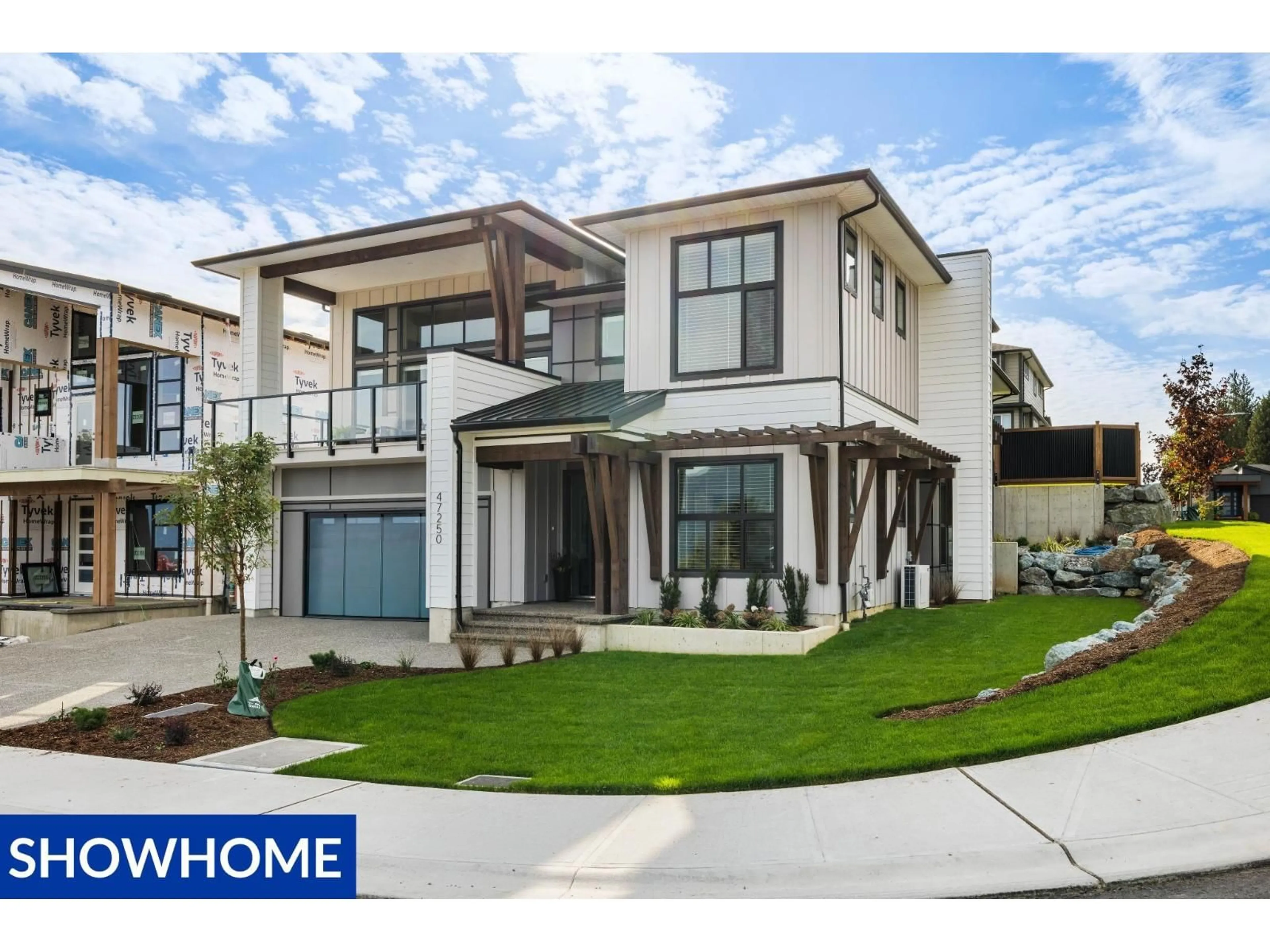 Home with vinyl exterior material, street for 47262 VALERIE PLACE, Chilliwack British Columbia V2P7W9