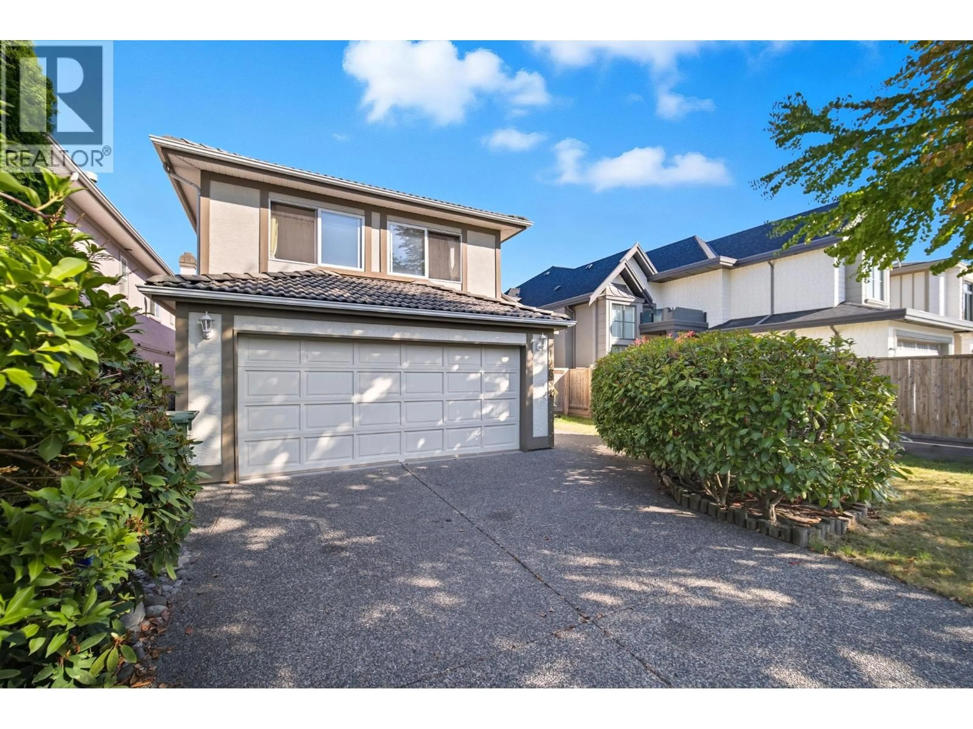 A pic from outside/outdoor area/front of a property/back of a property/a pic from drone, street for 12631 CAMERON DRIVE, Richmond British Columbia V6V2T6