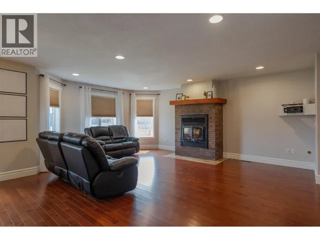 11716 88 STREET, Fort St. John 2