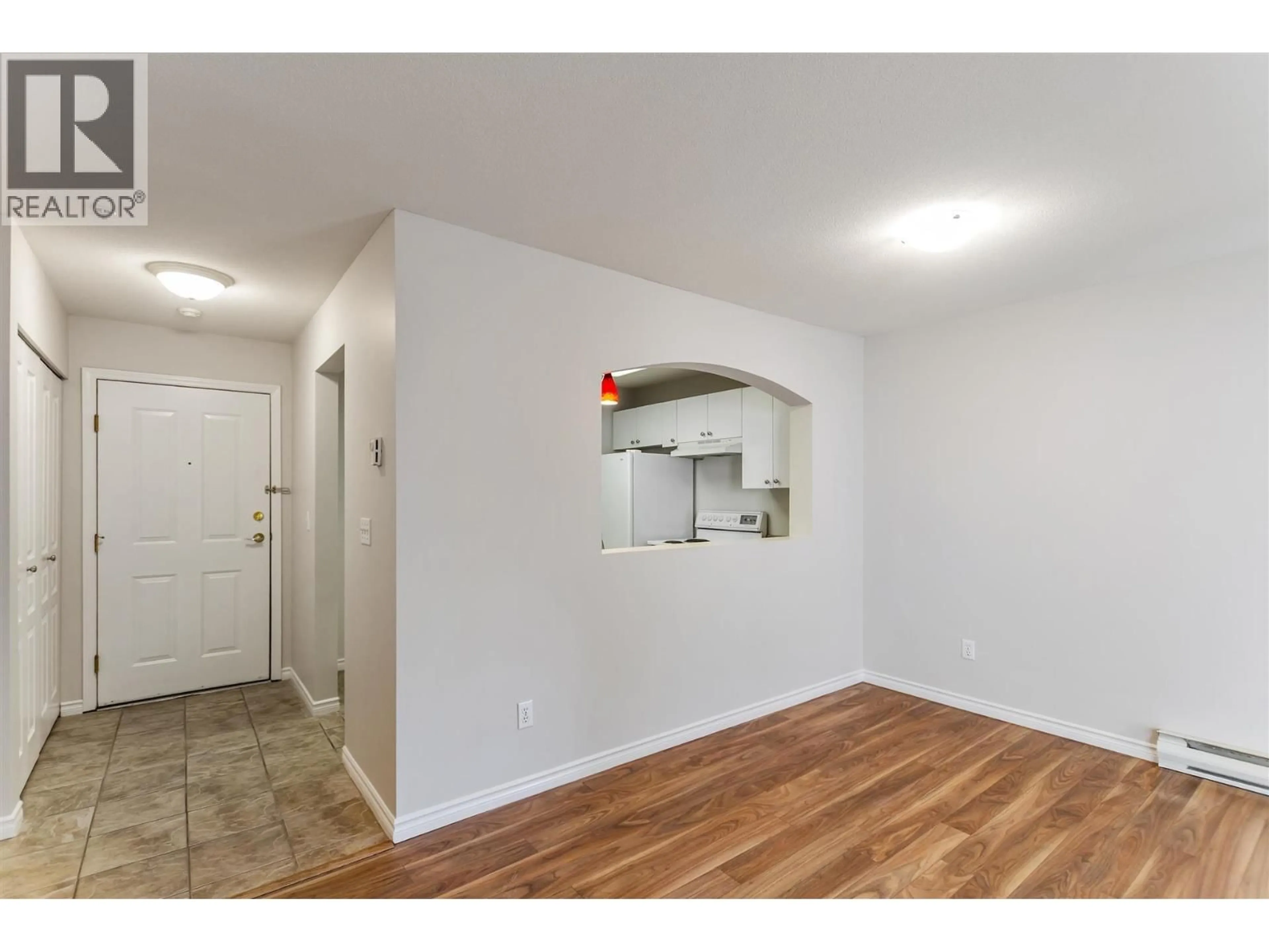 Unknown for 114 - 2439 WILSON AVENUE, Port Coquitlam British Columbia V3C6H6