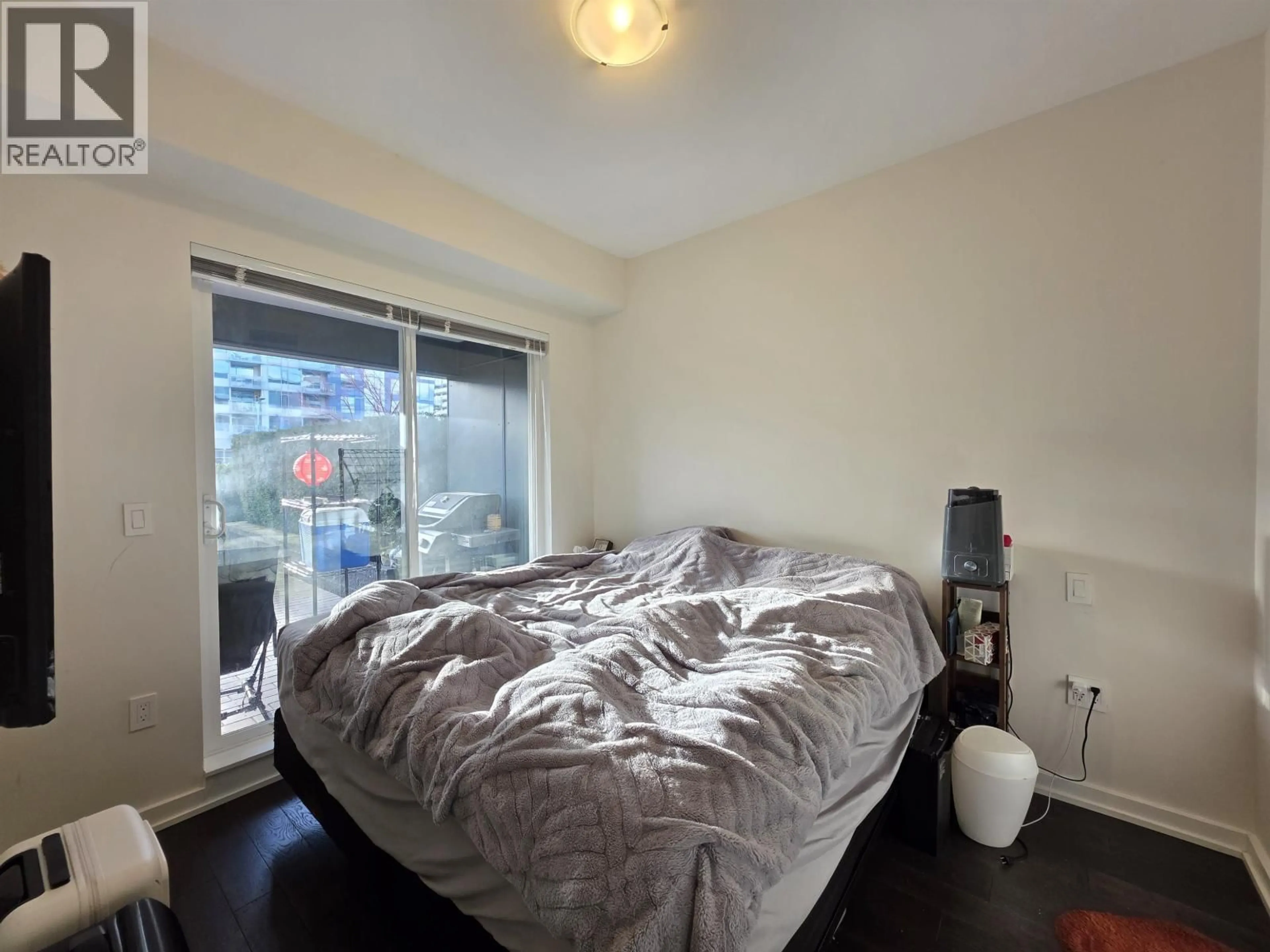 Bedroom with bed, unknown for 122 - 5311 CEDARBRIDGE WAY, Richmond British Columbia V6X0M3