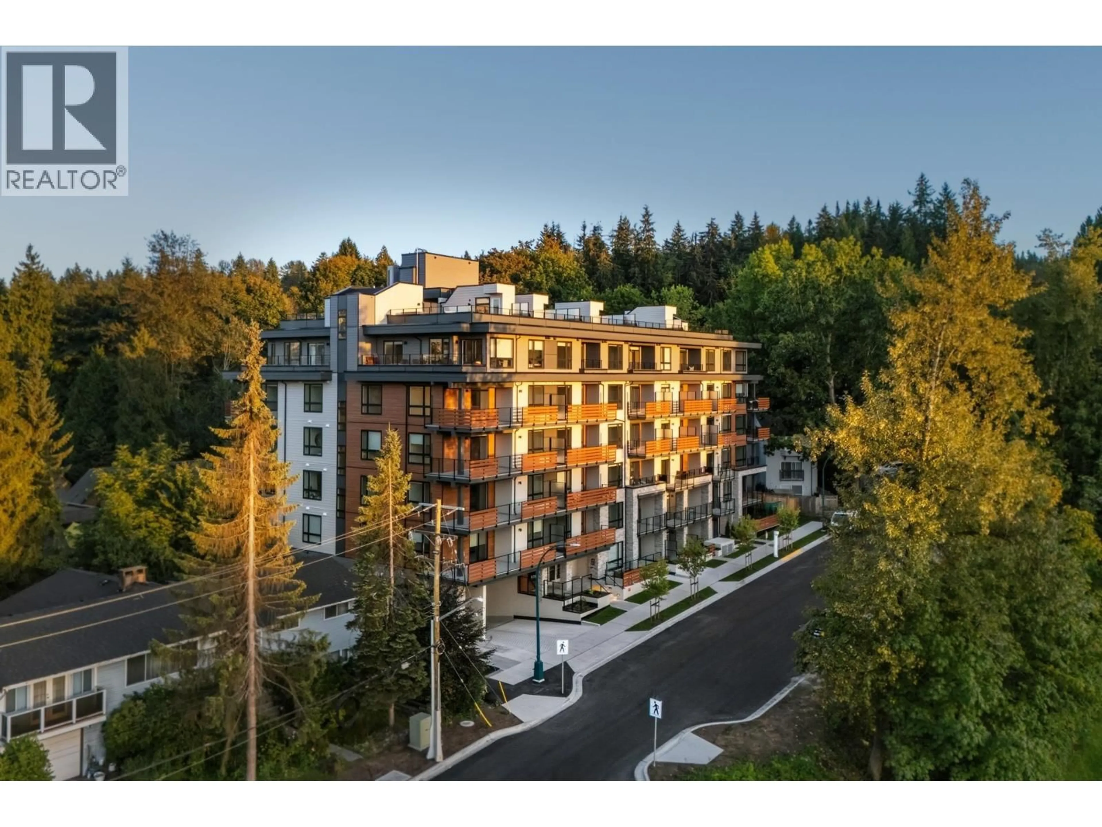 A pic from outside/outdoor area/front of a property/back of a property/a pic from drone, unknown for 111 - 150 JAMES ROAD, Port Moody British Columbia V3H2S4