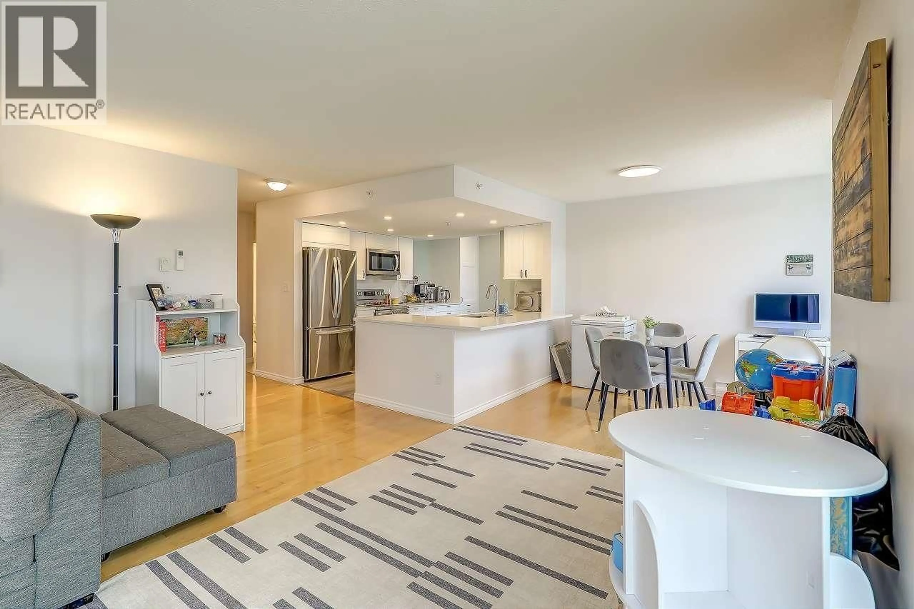 Open concept kitchen, unknown for 1306 - 1196 PIPELINE ROAD, Coquitlam British Columbia V3B7Z6